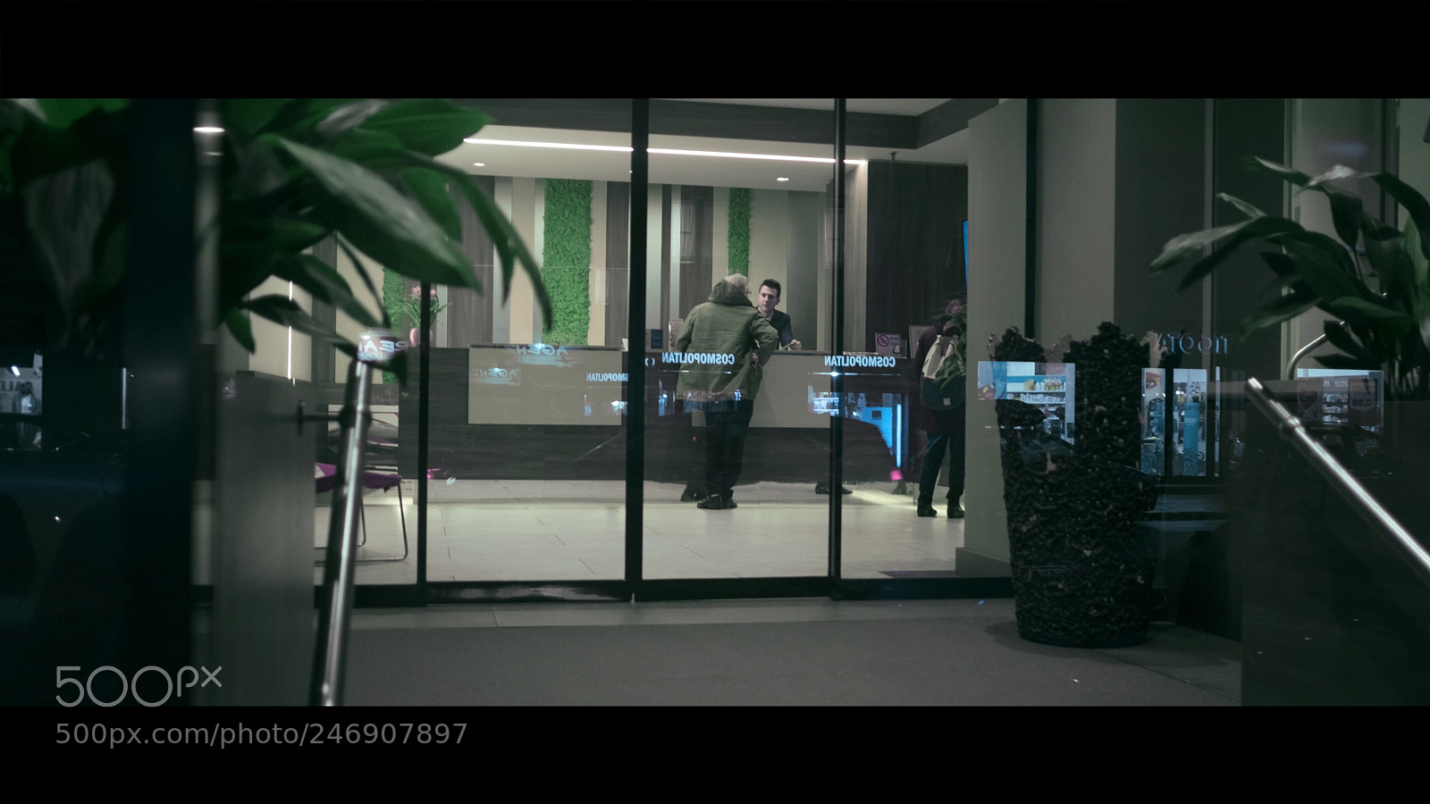 Fujifilm X-T2 sample photo. Hotel dialogue photography