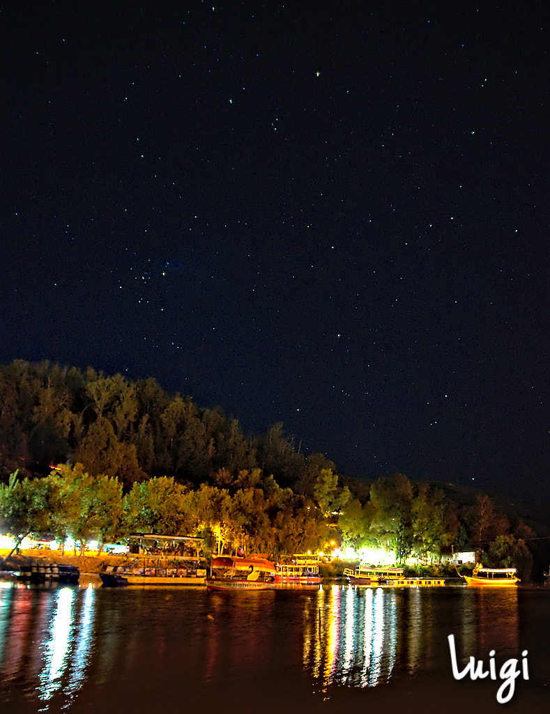 Nikon D5100 + Sigma 17-70mm F2.8-4 DC Macro OS HSM | C sample photo. River boats photography