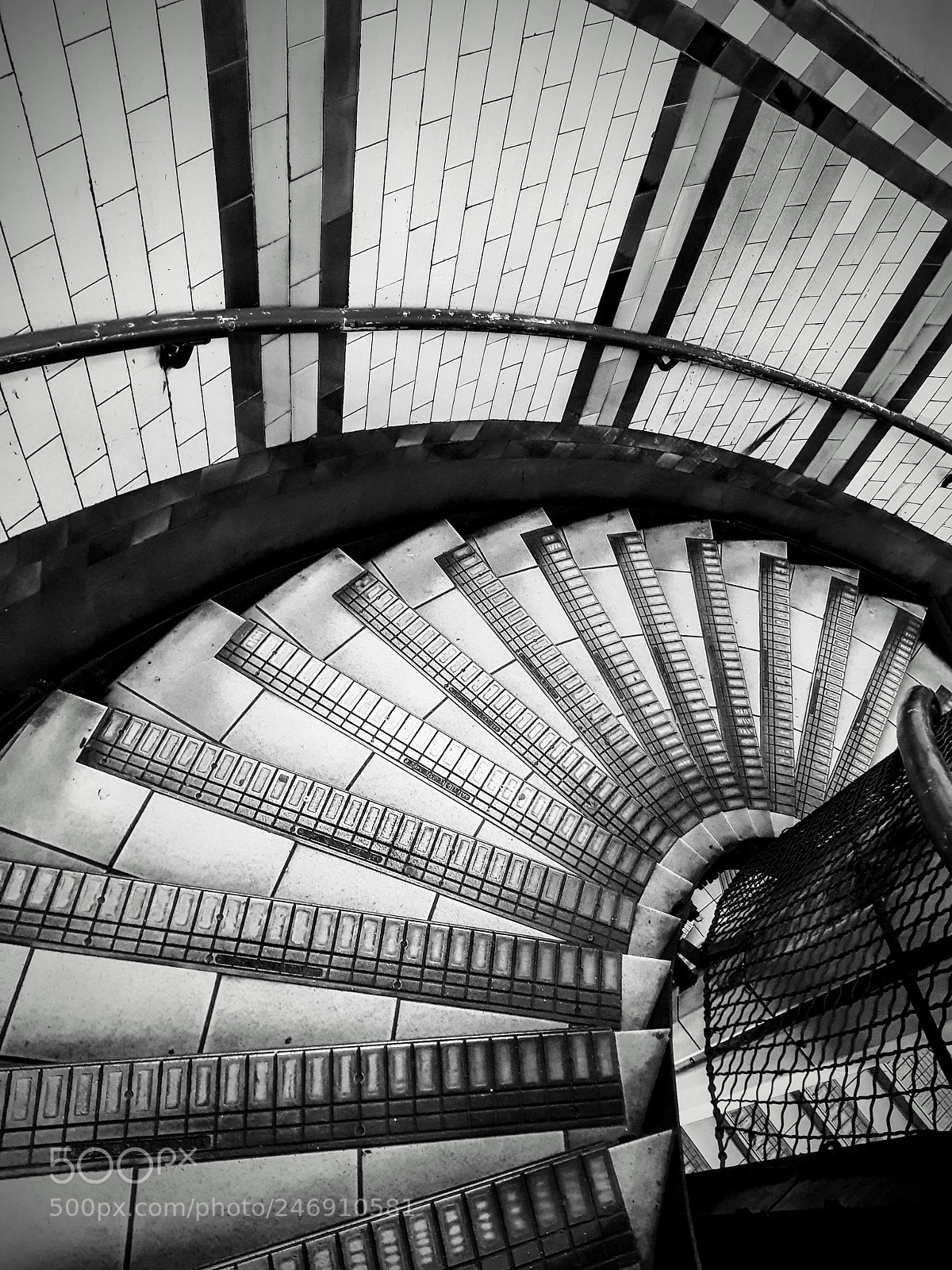 Samsung Galaxy S8 sample photo. Stairs photography