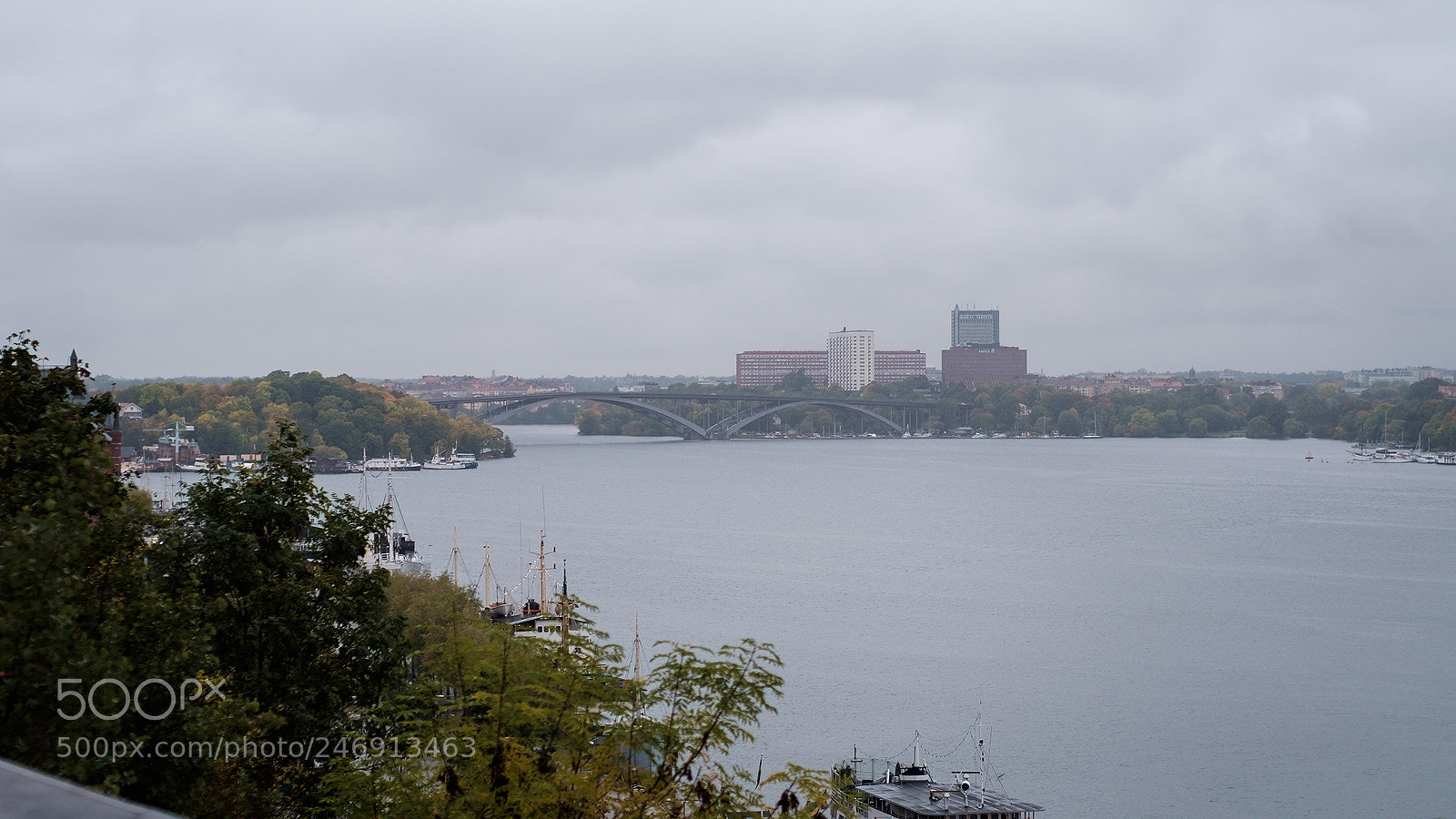 Fujifilm X-T10 sample photo. Other shore photography