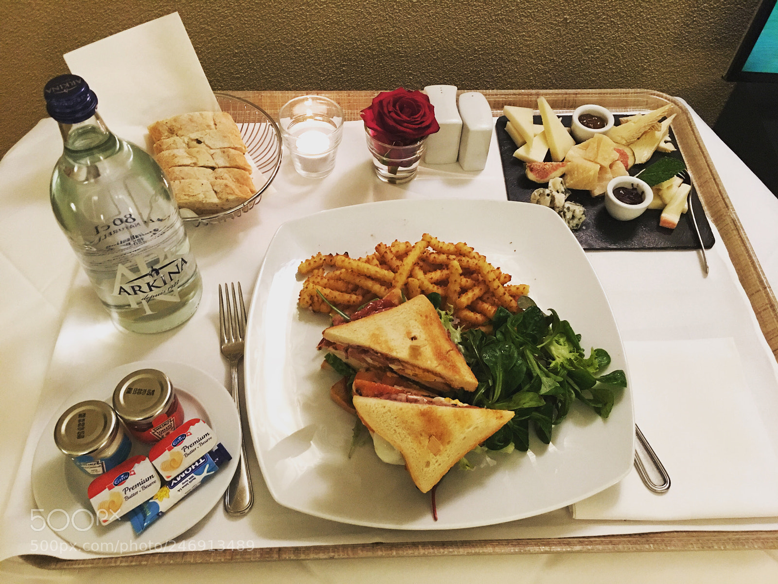 Apple iPhone 6s Plus sample photo. Room service kursaal photography