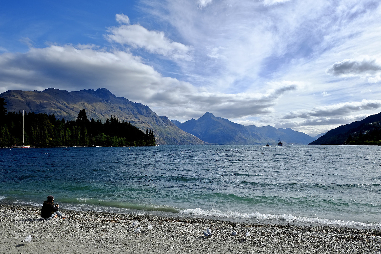 Fujifilm X-T10 sample photo. Lake wakatipu, sky, mountains photography