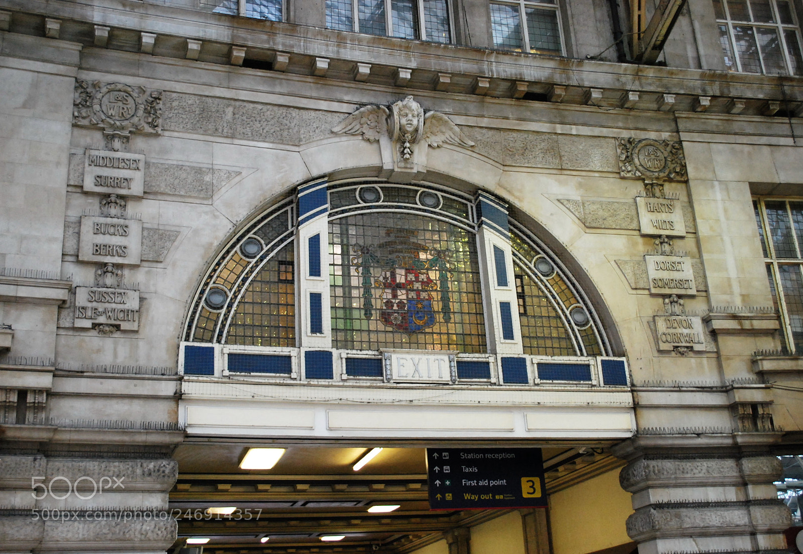 Nikon D60 sample photo. London waterloo photography