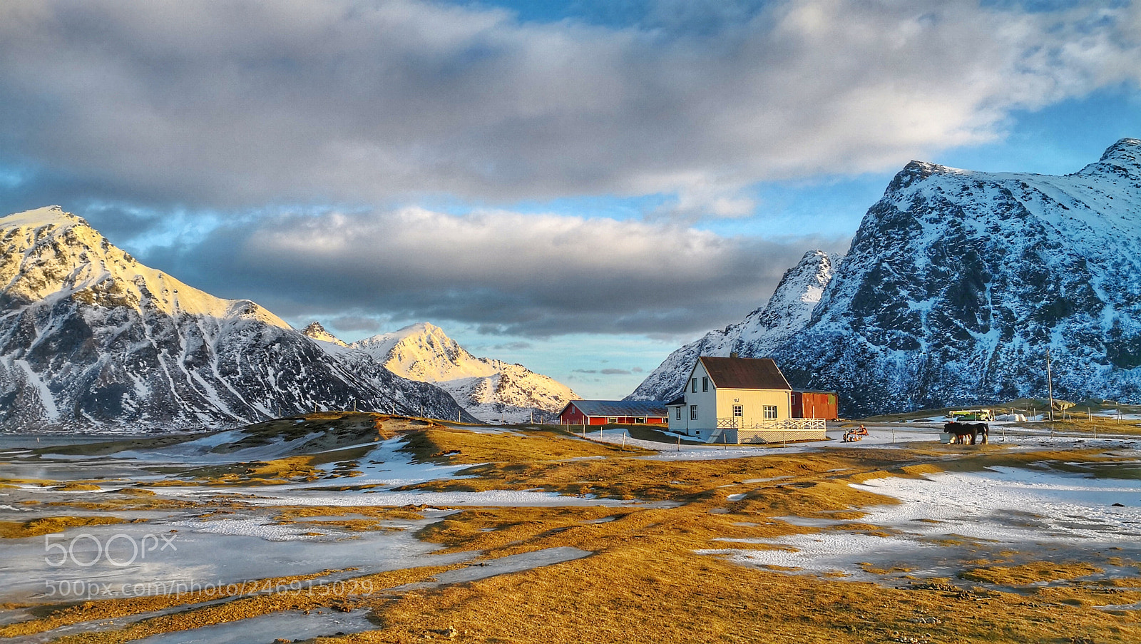 HUAWEI Mate 10 sample photo. Flakstad islas lofoten noruega photography