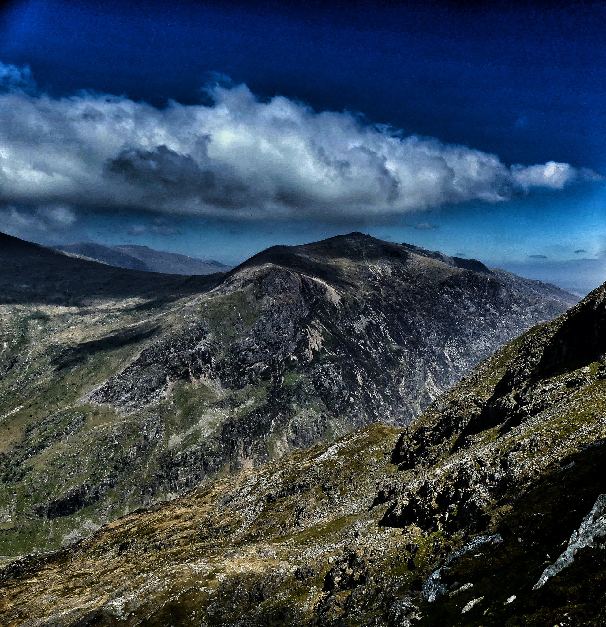 Panasonic DMC-FZ330 sample photo. View from snowdon photography