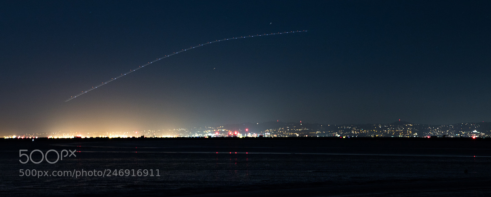 Canon EOS 6D Mark II sample photo. A smooth take-off photography