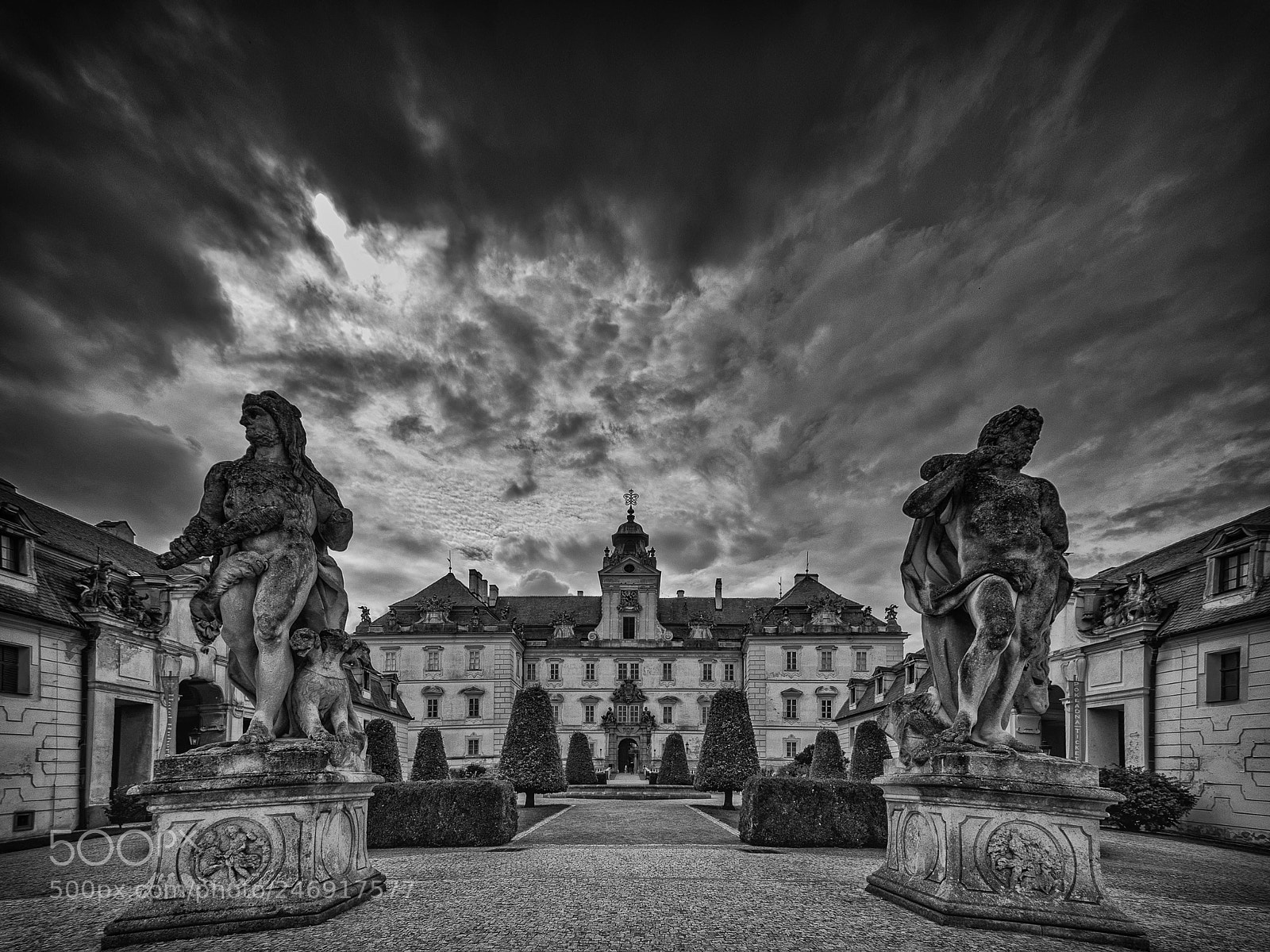 Pentax K-5 II sample photo. Monuments photography