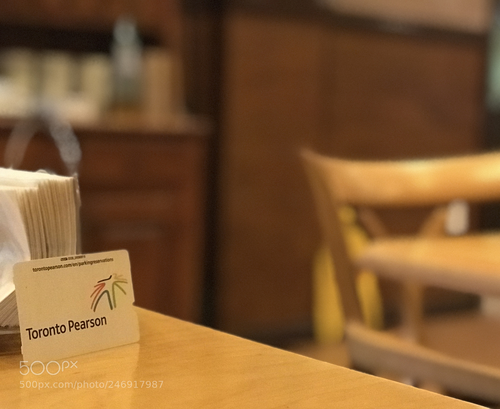 Apple iPhone 7 Plus sample photo. Airport ... photography