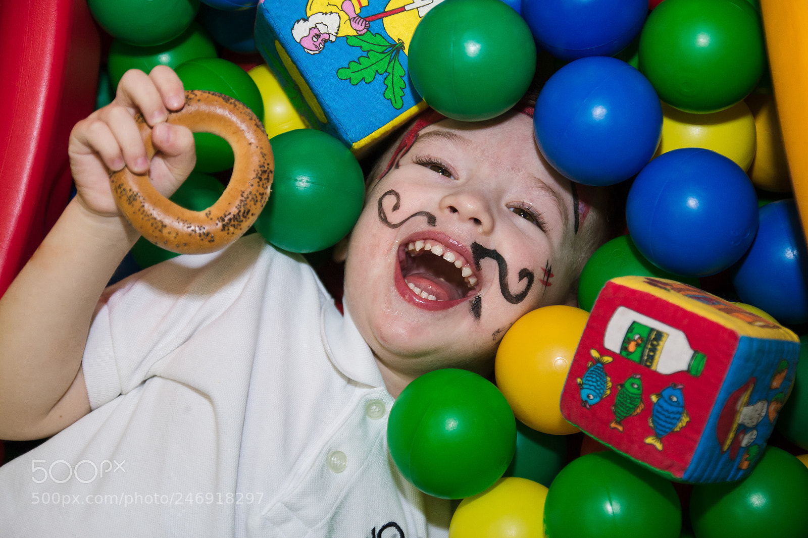 Canon EOS 650D (EOS Rebel T4i / EOS Kiss X6i) sample photo. Real happinesses ? photography