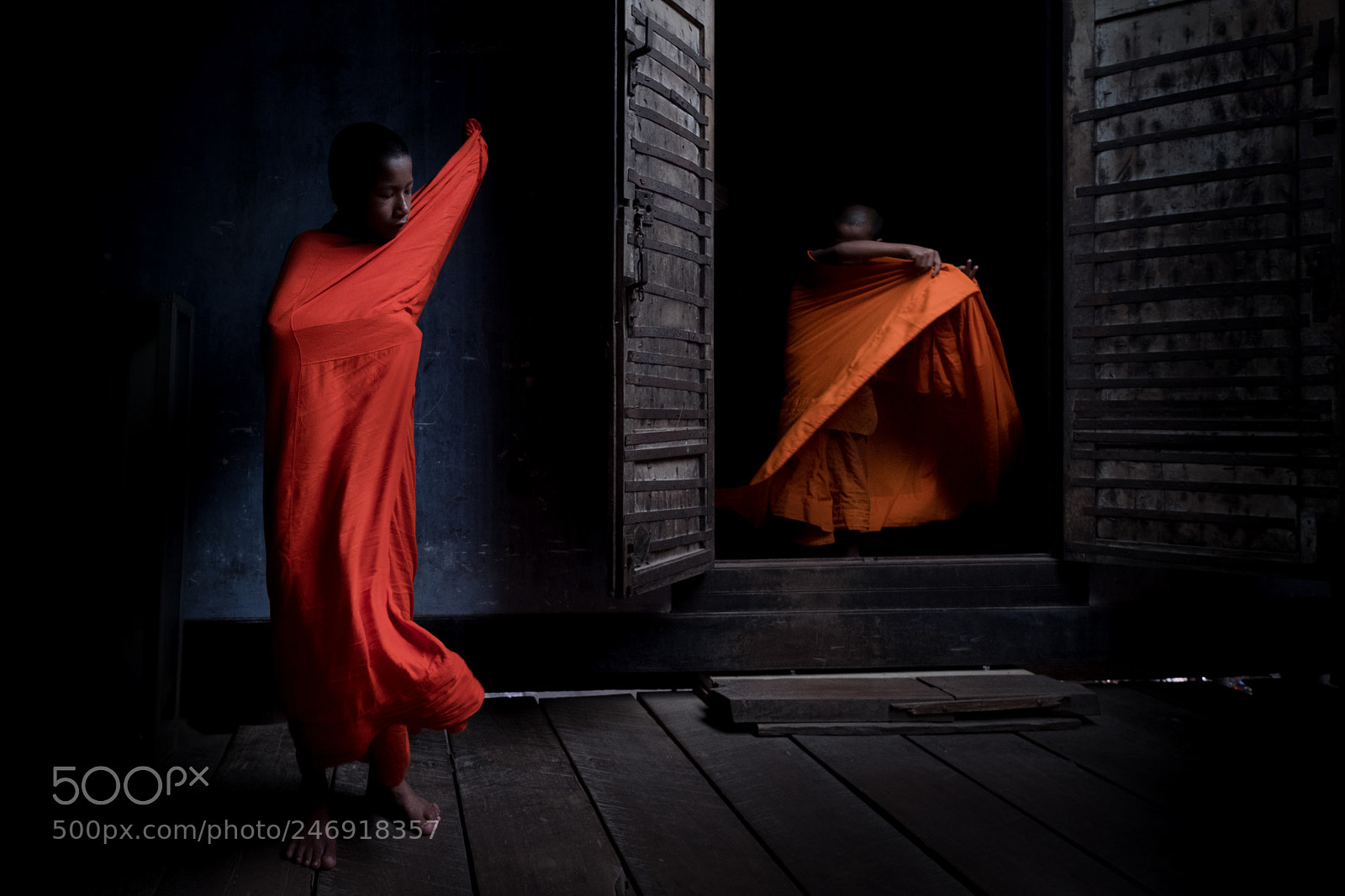 Fujifilm X-T20 sample photo. Buddist monks photography