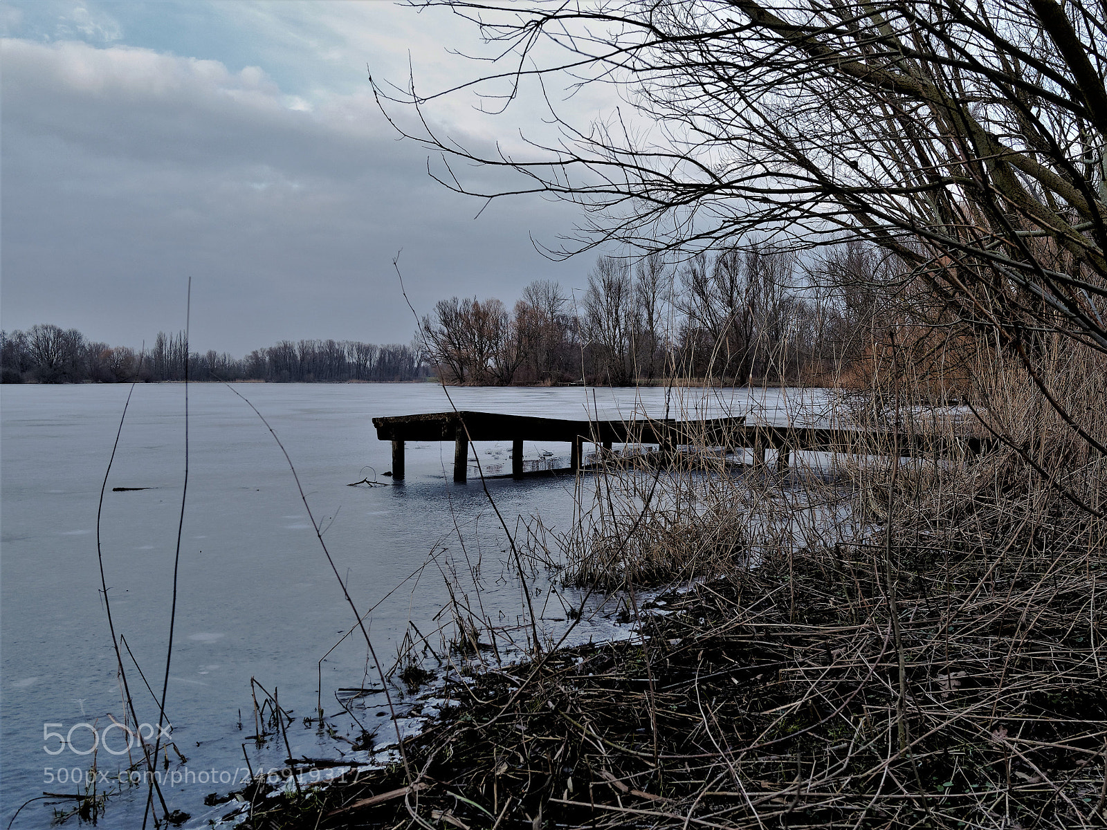 Olympus OM-D E-M5 sample photo. Bs-rüningen, südsee photography