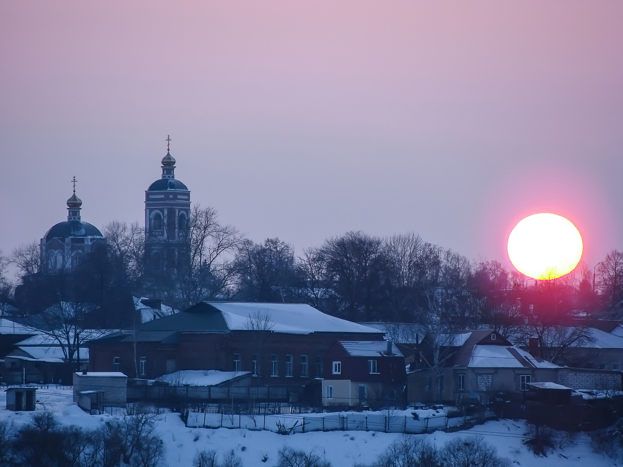 Sony DSC-H5 sample photo. Church at sunset photography
