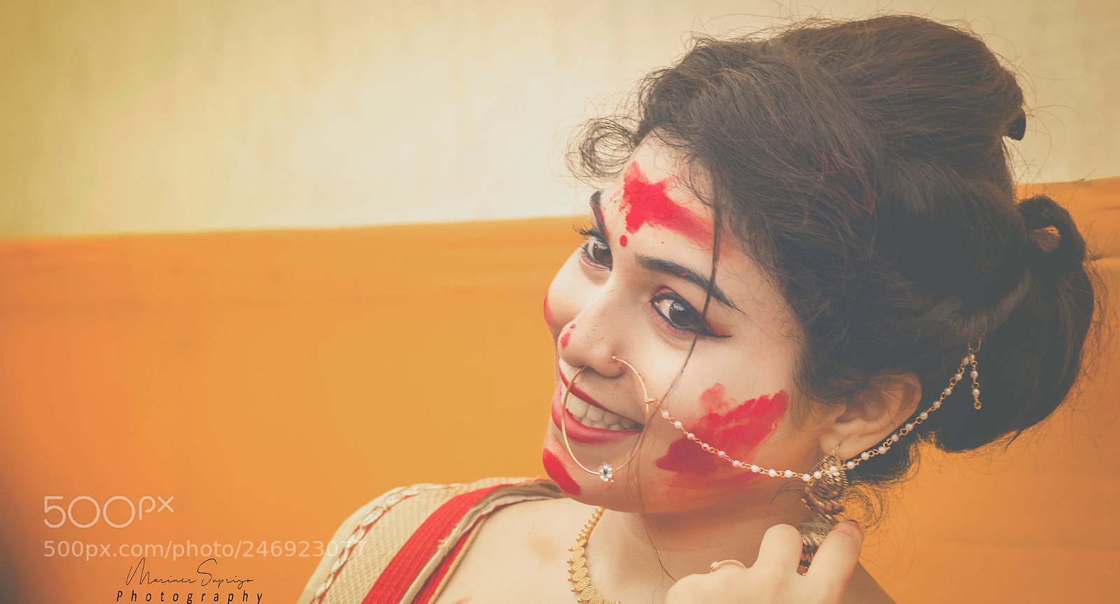 Sony SLT-A58 sample photo. Candid photography