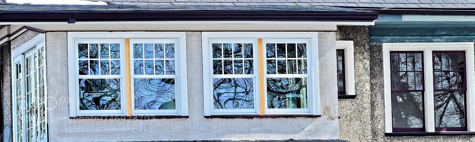 Olympus OM-D E-M1 sample photo. Second floor windows photography