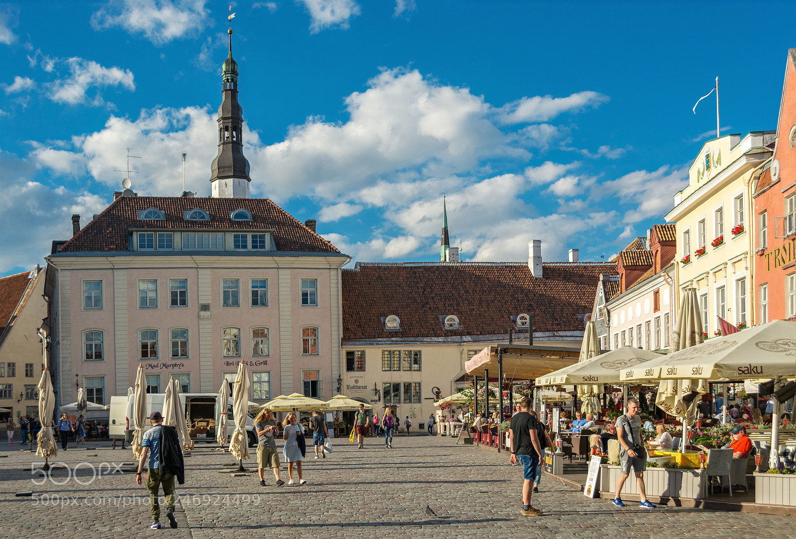 Nikon D7100 sample photo. In the town hall photography