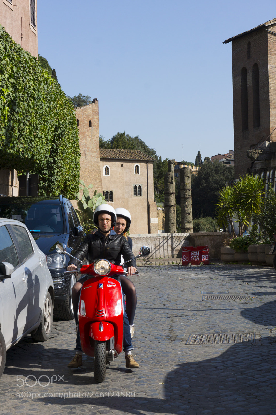 Sony SLT-A77 sample photo. Vespa photography