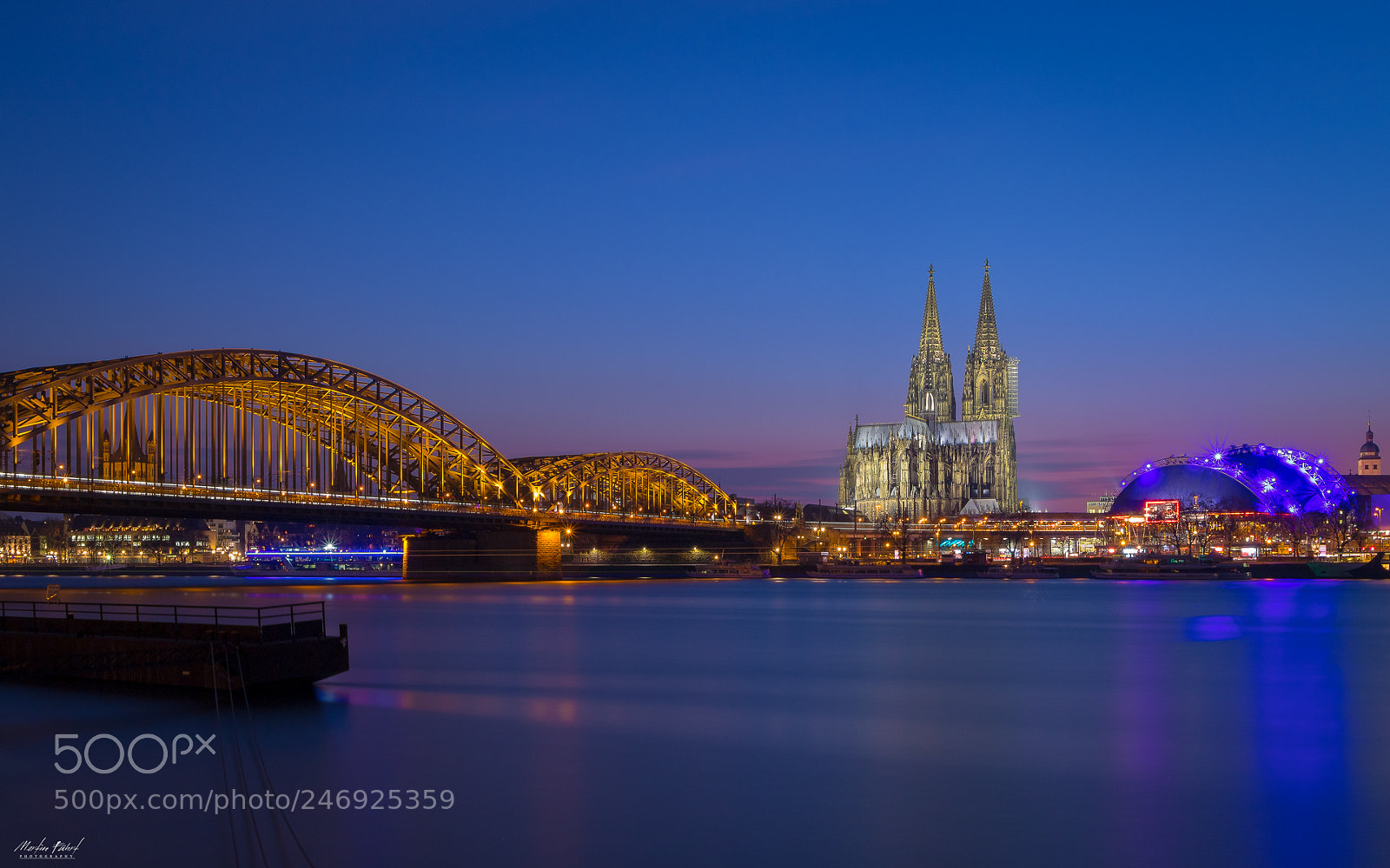 Canon EOS 6D Mark II sample photo. 5 minutes cologne photography