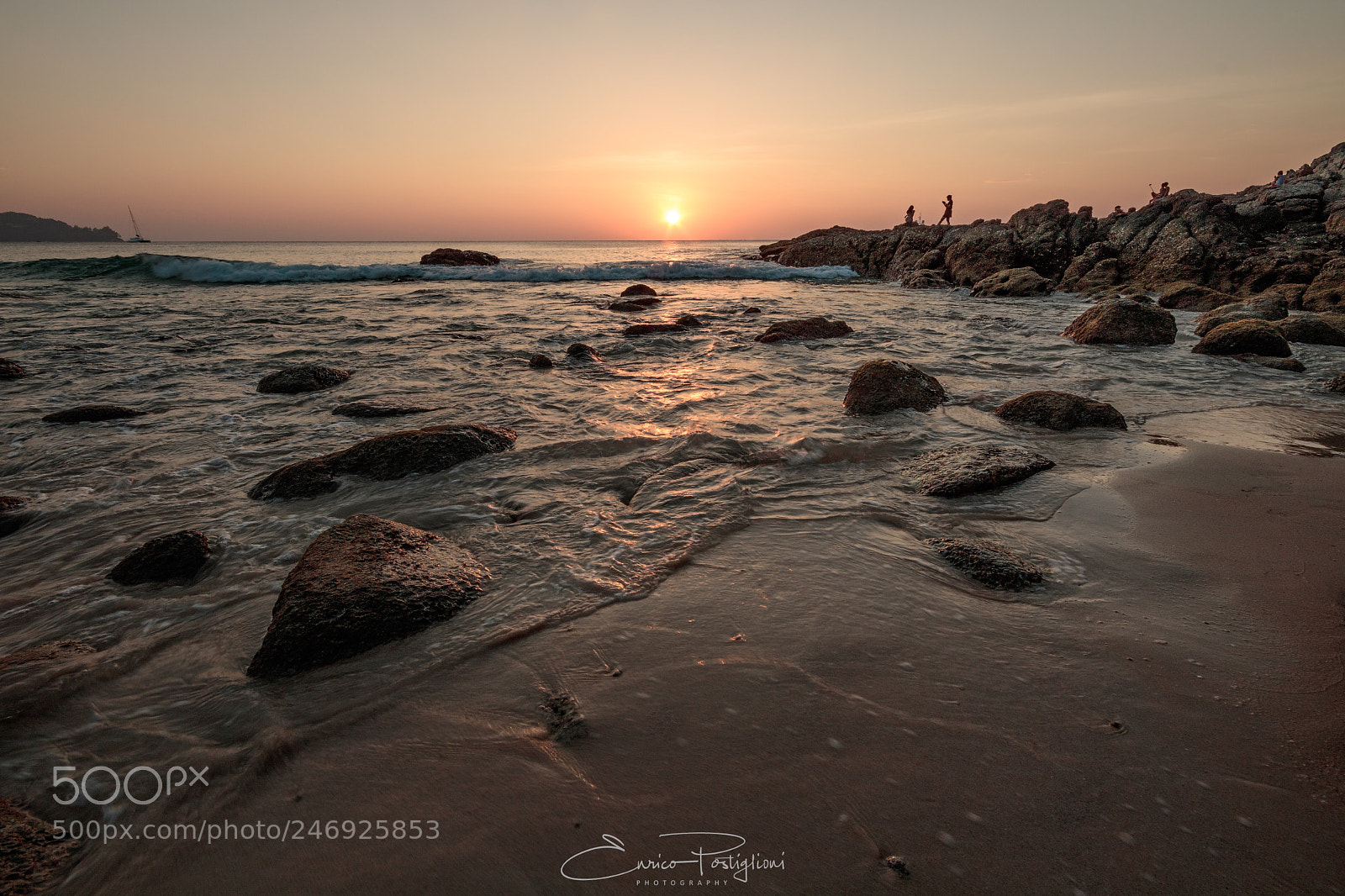 Canon EOS 760D (EOS Rebel T6s / EOS 8000D) sample photo. Surin beach photography