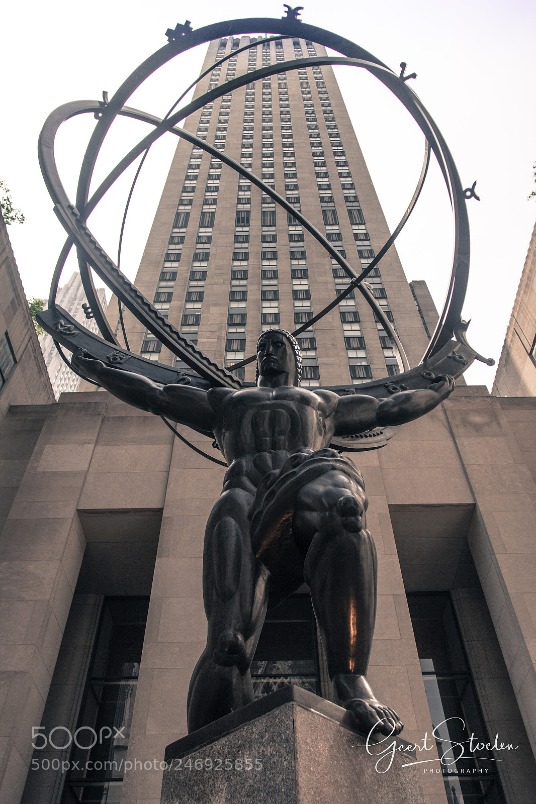 Canon EOS 60D sample photo. Statue of atlas, nyc photography