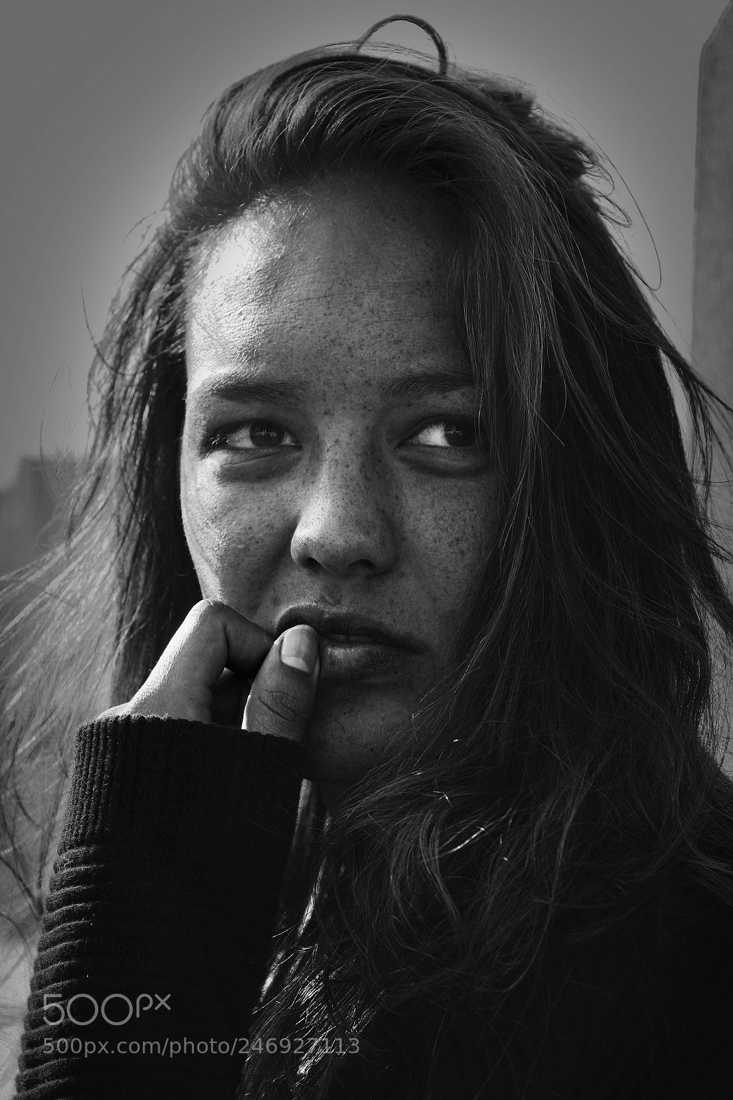 Canon EOS 1300D (EOS Rebel T6 / EOS Kiss X80) sample photo. B&w portrait photography