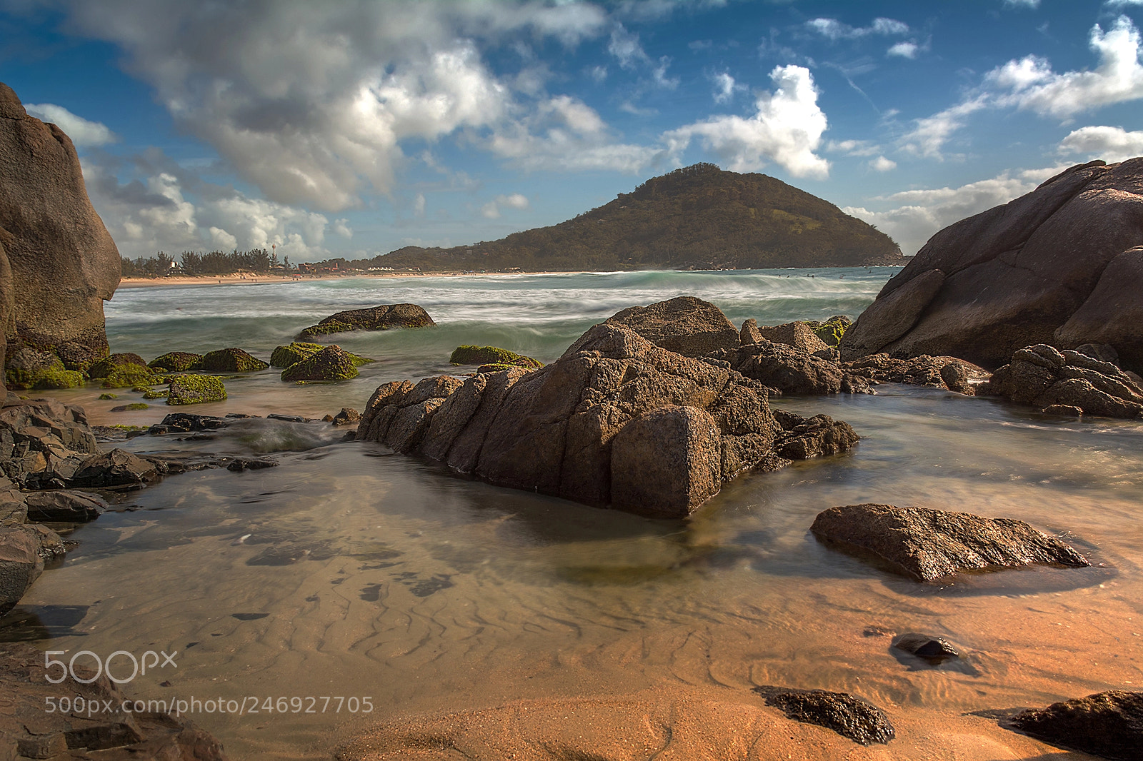 Nikon D5200 sample photo. Una playa entre dos photography