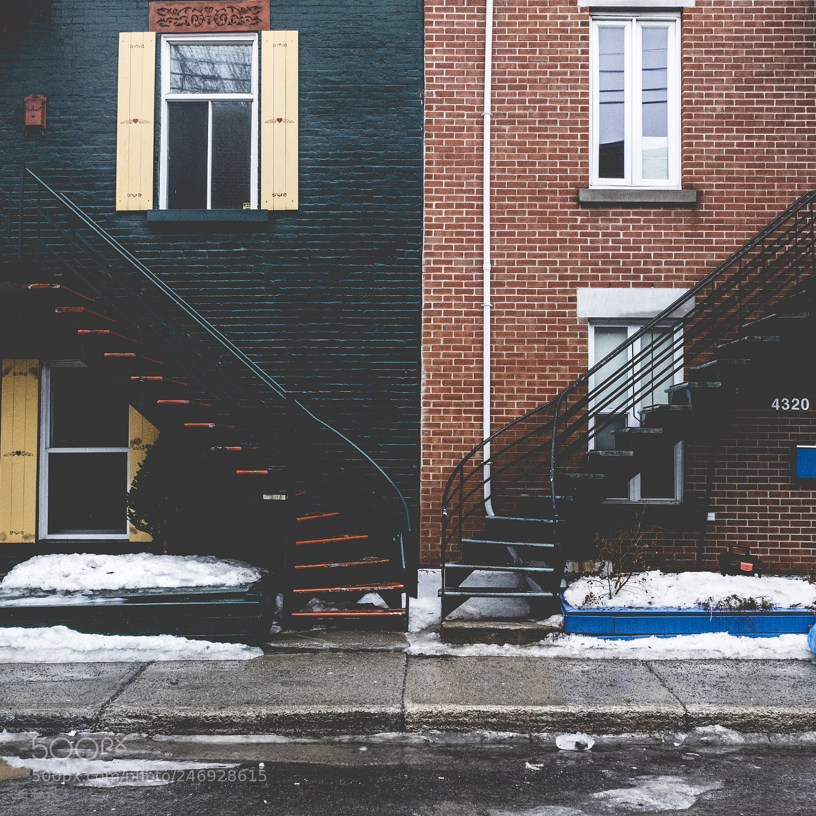 Fujifilm X-T2 sample photo. Plateau's houses photography