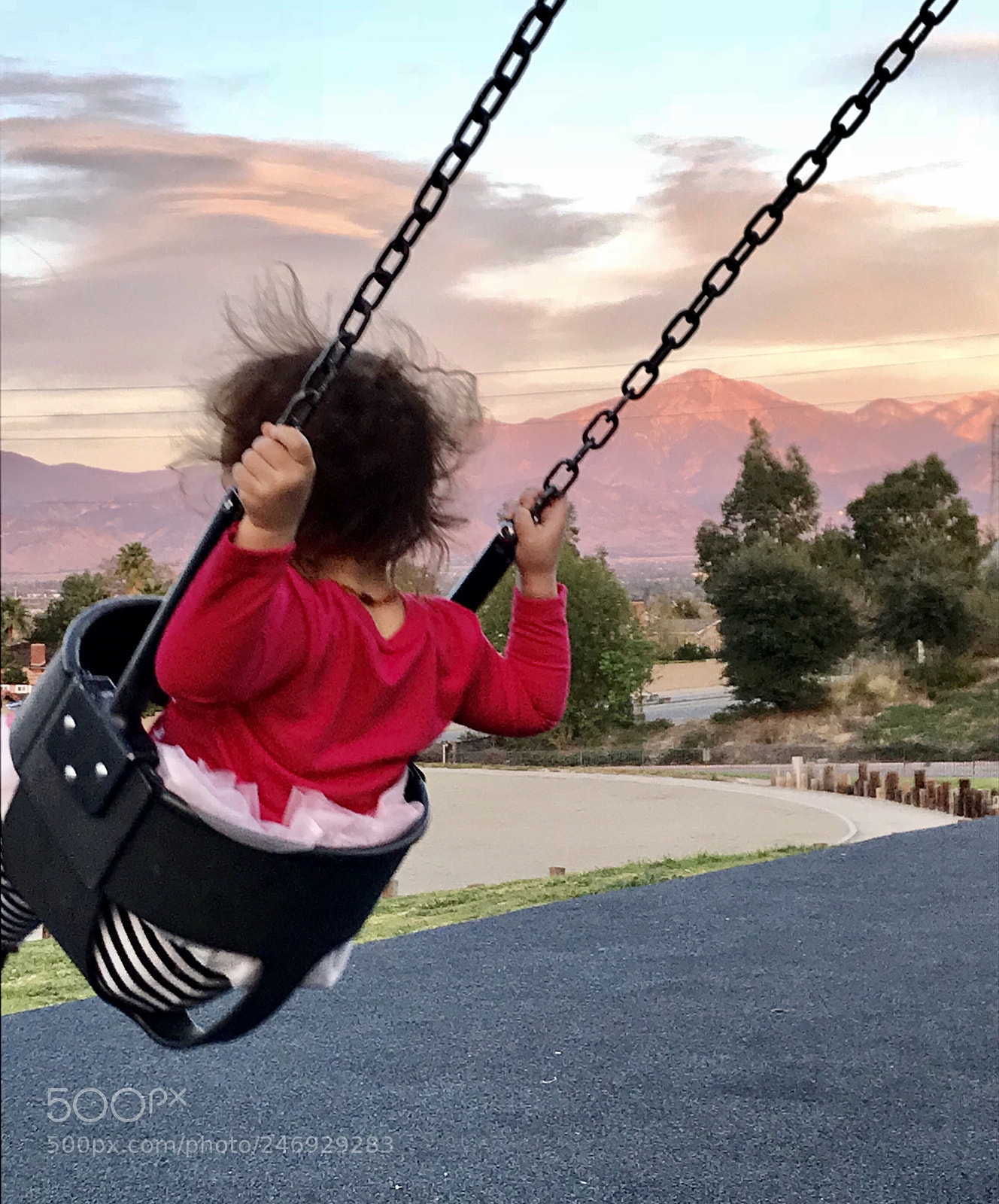 Apple iPhone 7 sample photo. Swingin photography