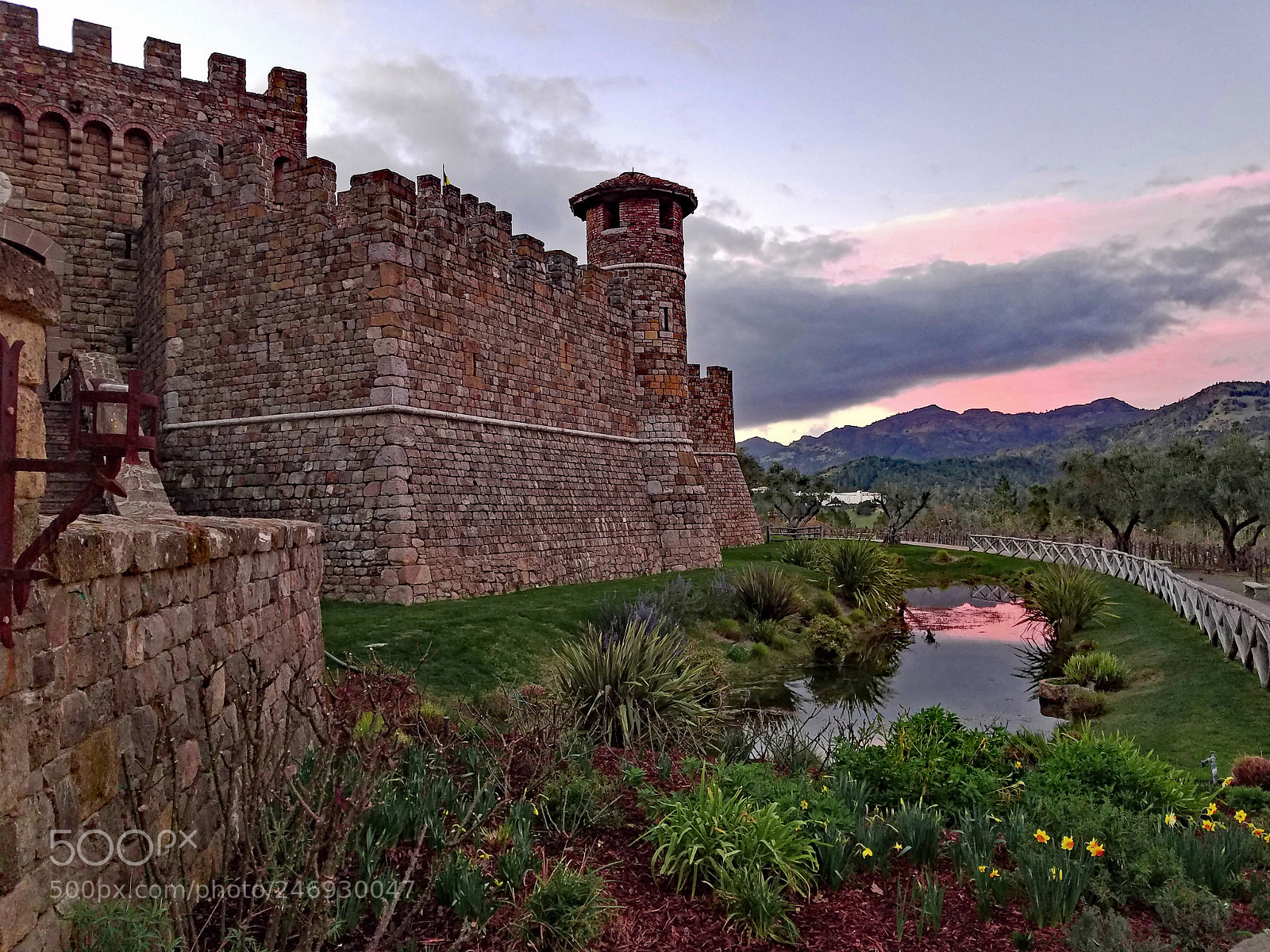 Samsung Galaxy S7 sample photo. Castello di amorosa photography
