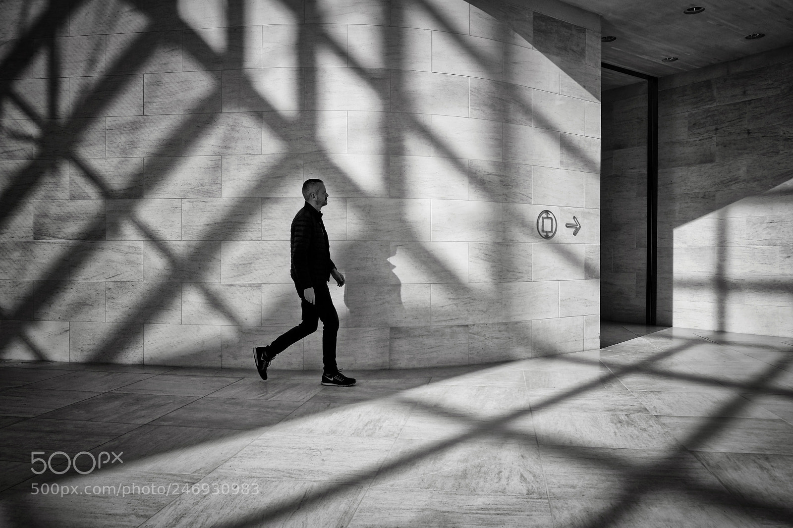 Fujifilm X-T20 sample photo. Exit photography