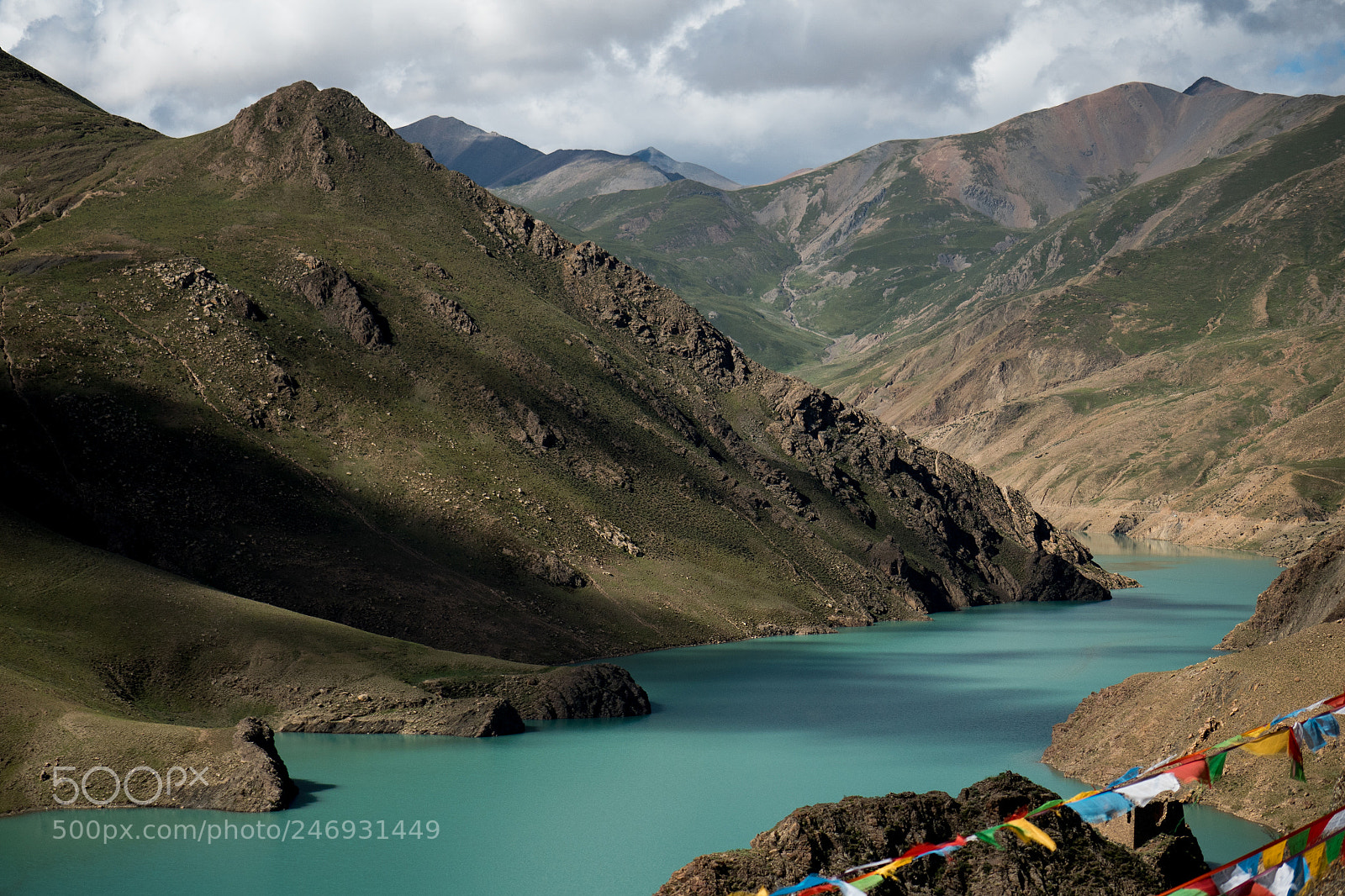 Panasonic Lumix DMC-GH4 sample photo. Lungta above mountain lake photography