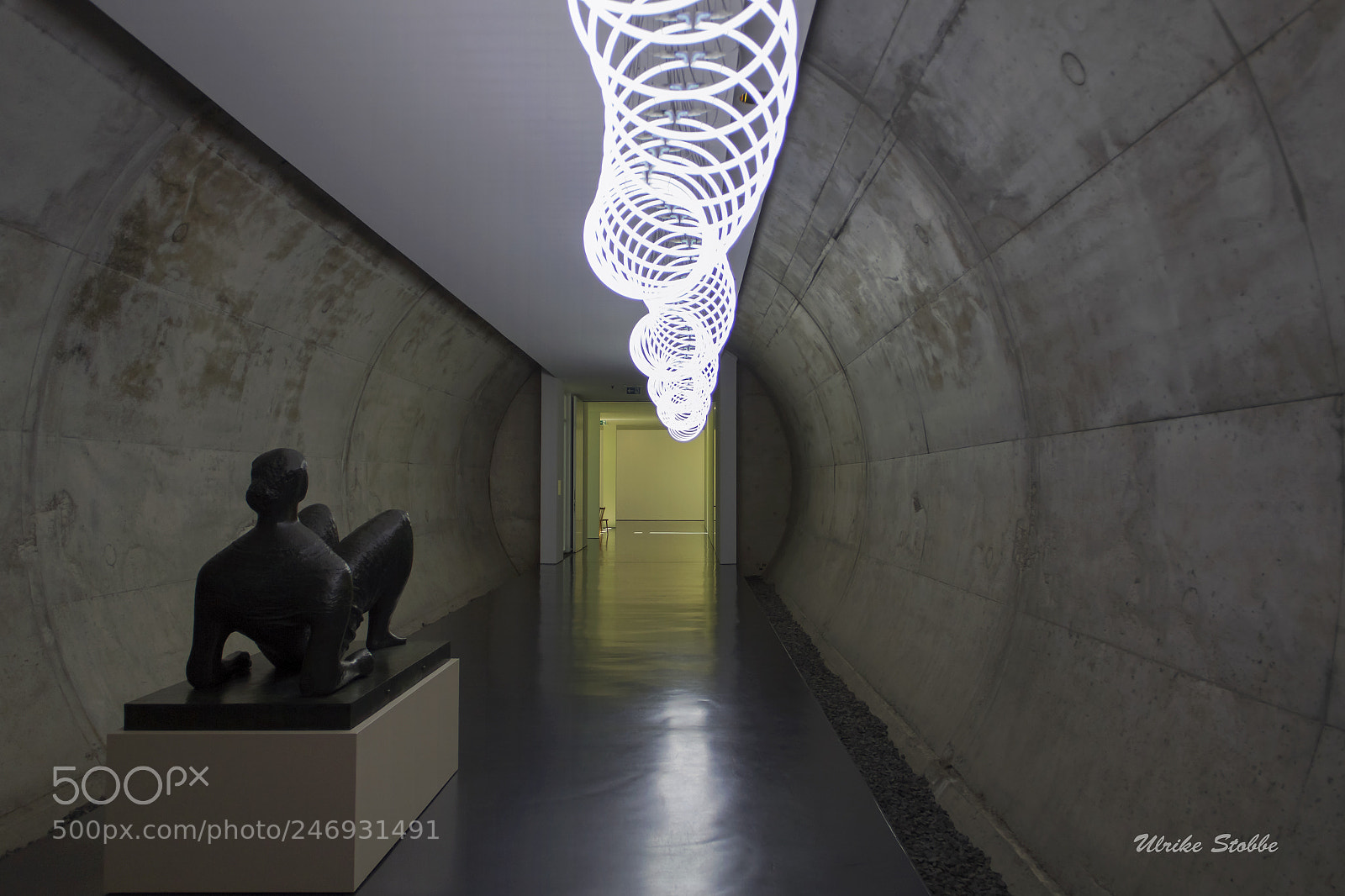 Canon EOS 600D (Rebel EOS T3i / EOS Kiss X5) sample photo. In the tunnel with photography