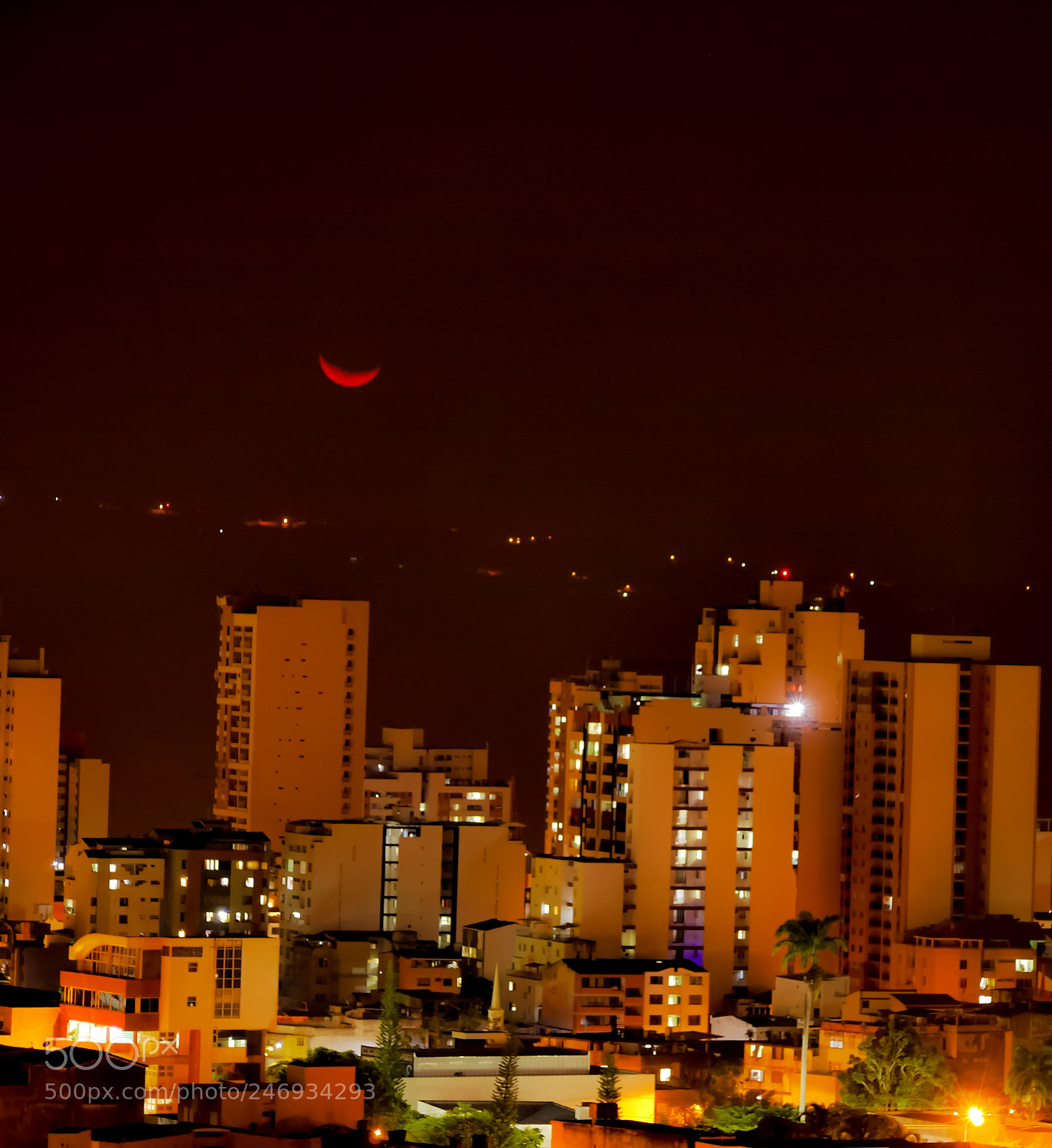 Panasonic Lumix DMC-G6 sample photo. Luna roja photography