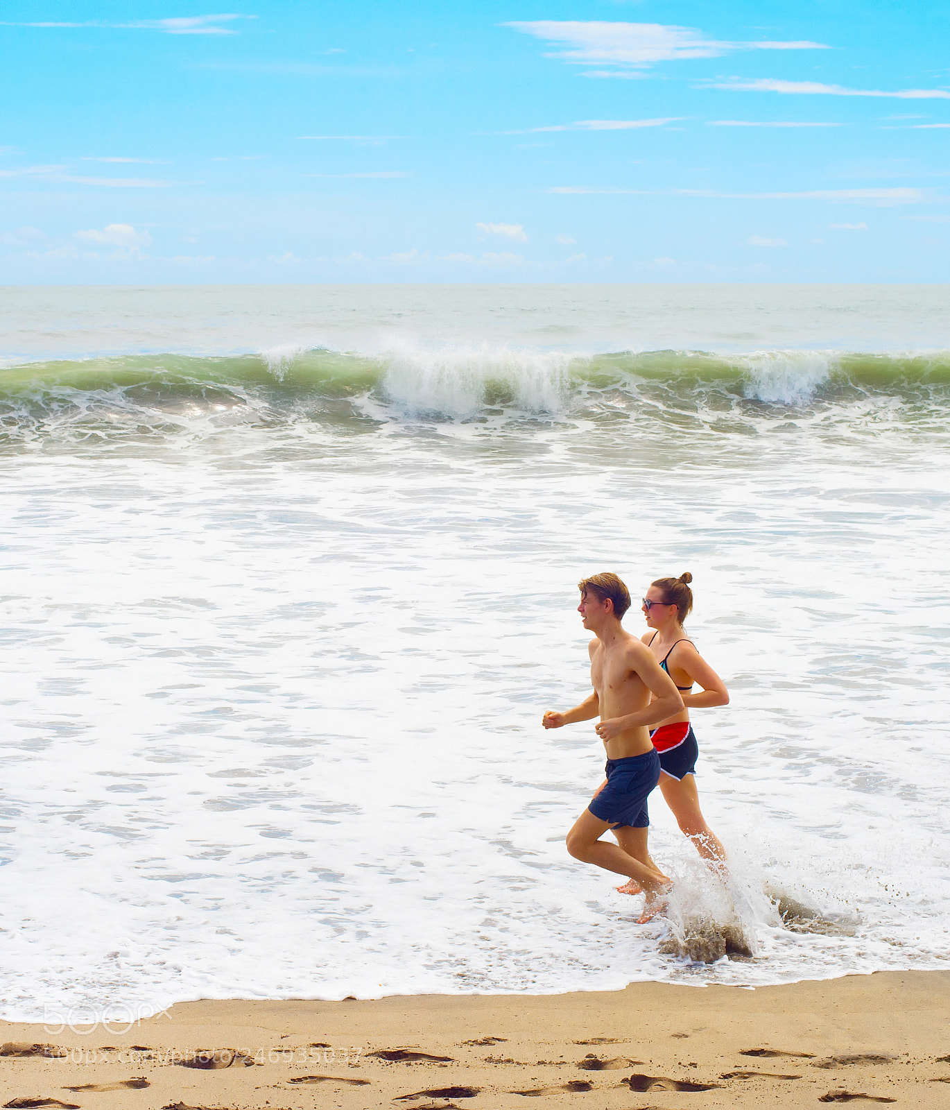 Nikon Df sample photo. Couple jogging on th photography