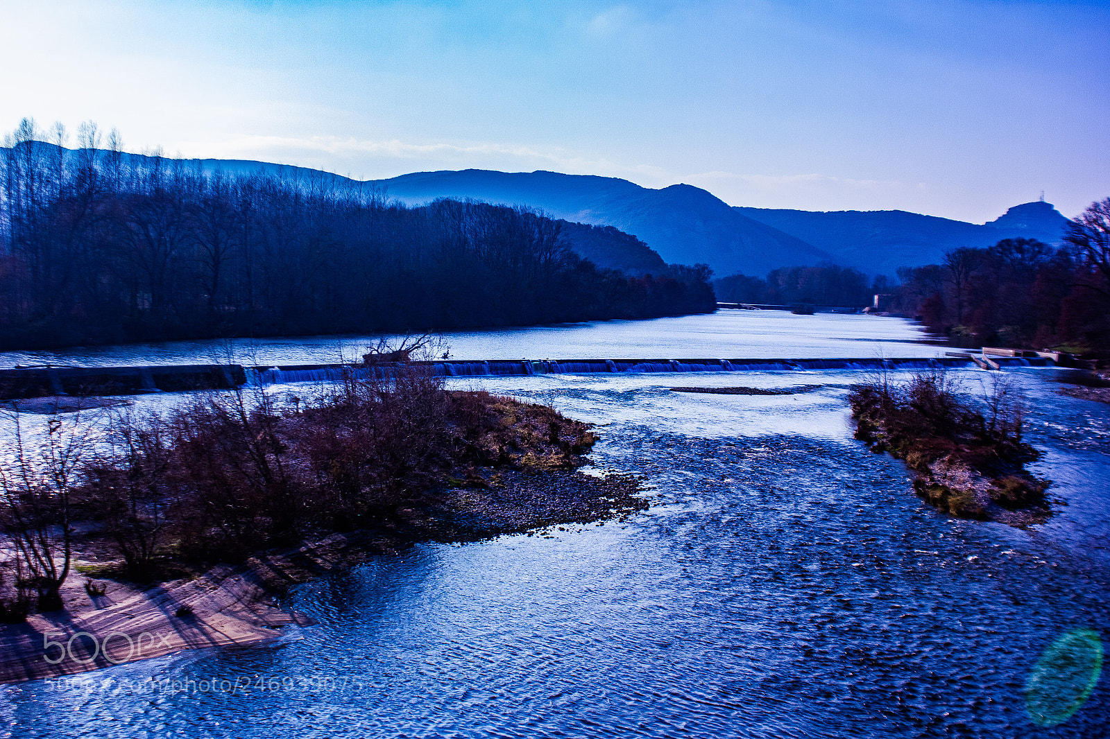 Canon EOS 550D (EOS Rebel T2i / EOS Kiss X4) sample photo. Blue river photography