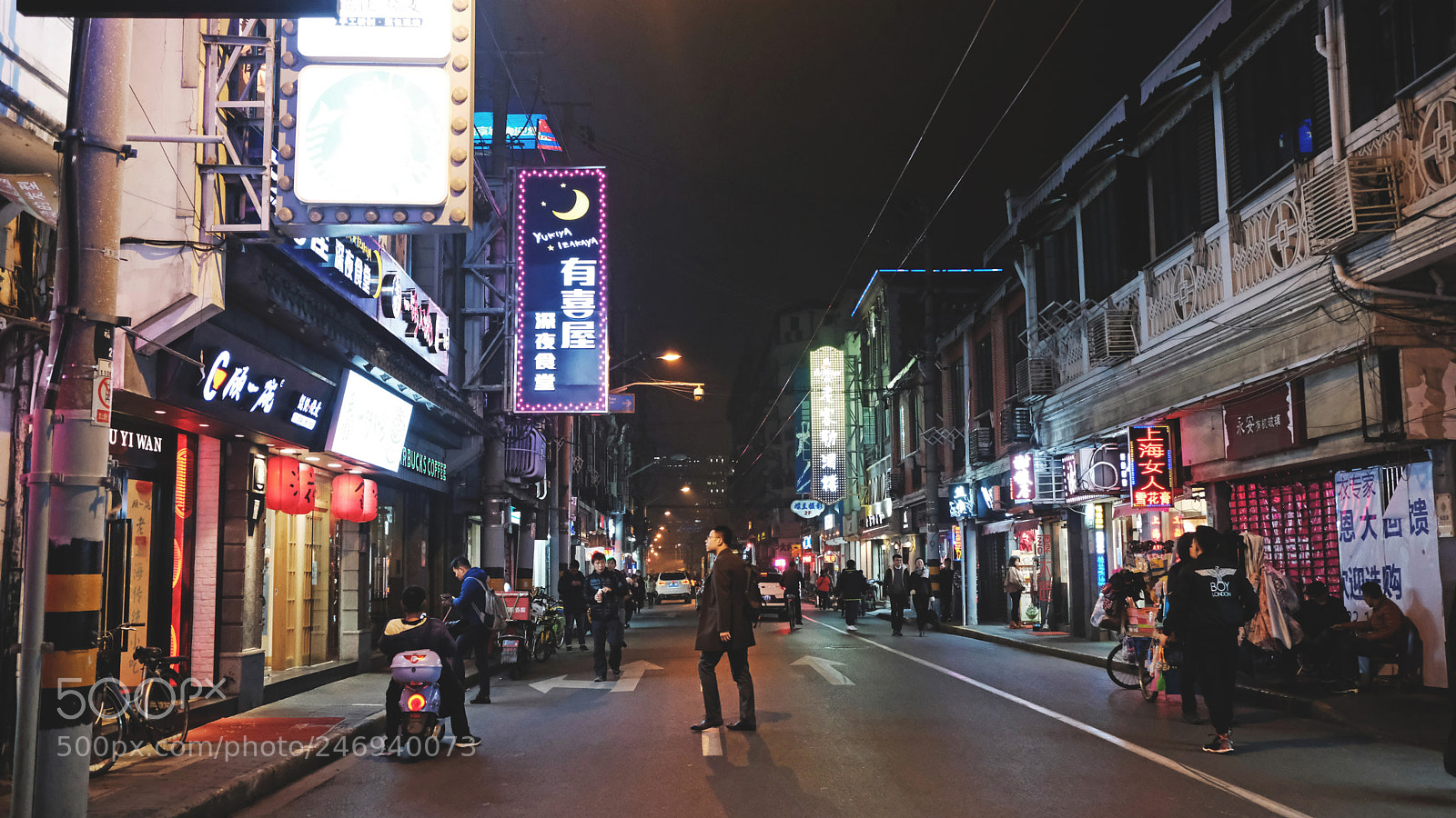 Fujifilm X-T2 sample photo. Evening photography