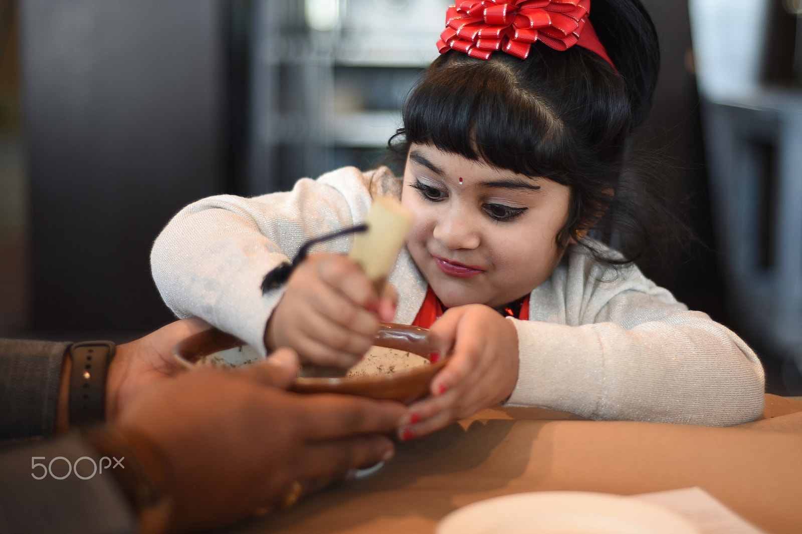 Nikon D750 + Nikon AF Nikkor 50mm F1.8D sample photo. Girl churn photography