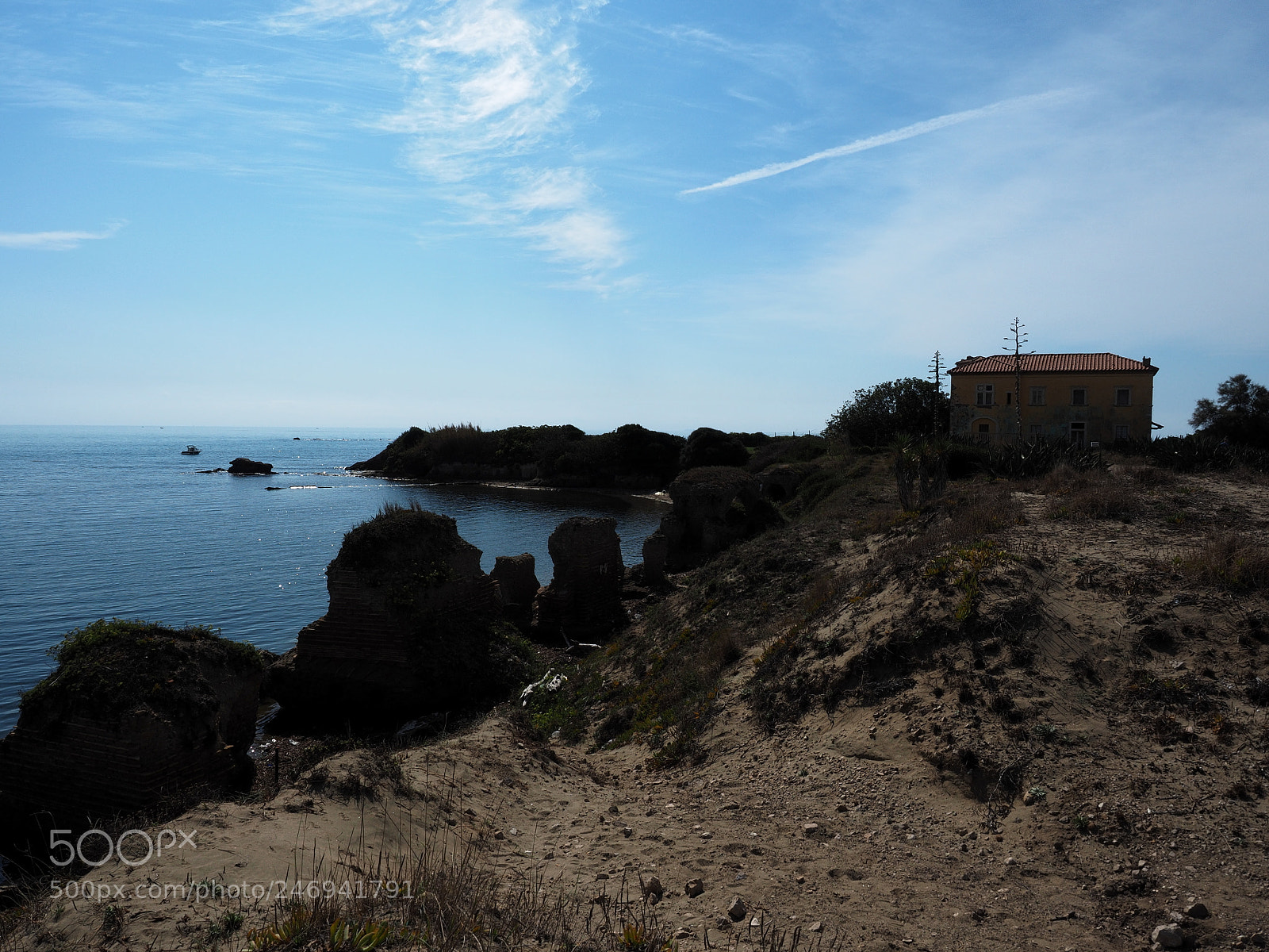 Olympus OM-D E-M5 II sample photo. Torre astura 17p9246475 20k photography