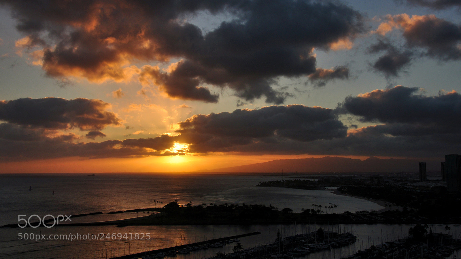 Nikon D90 sample photo. ʻo ka lā photography