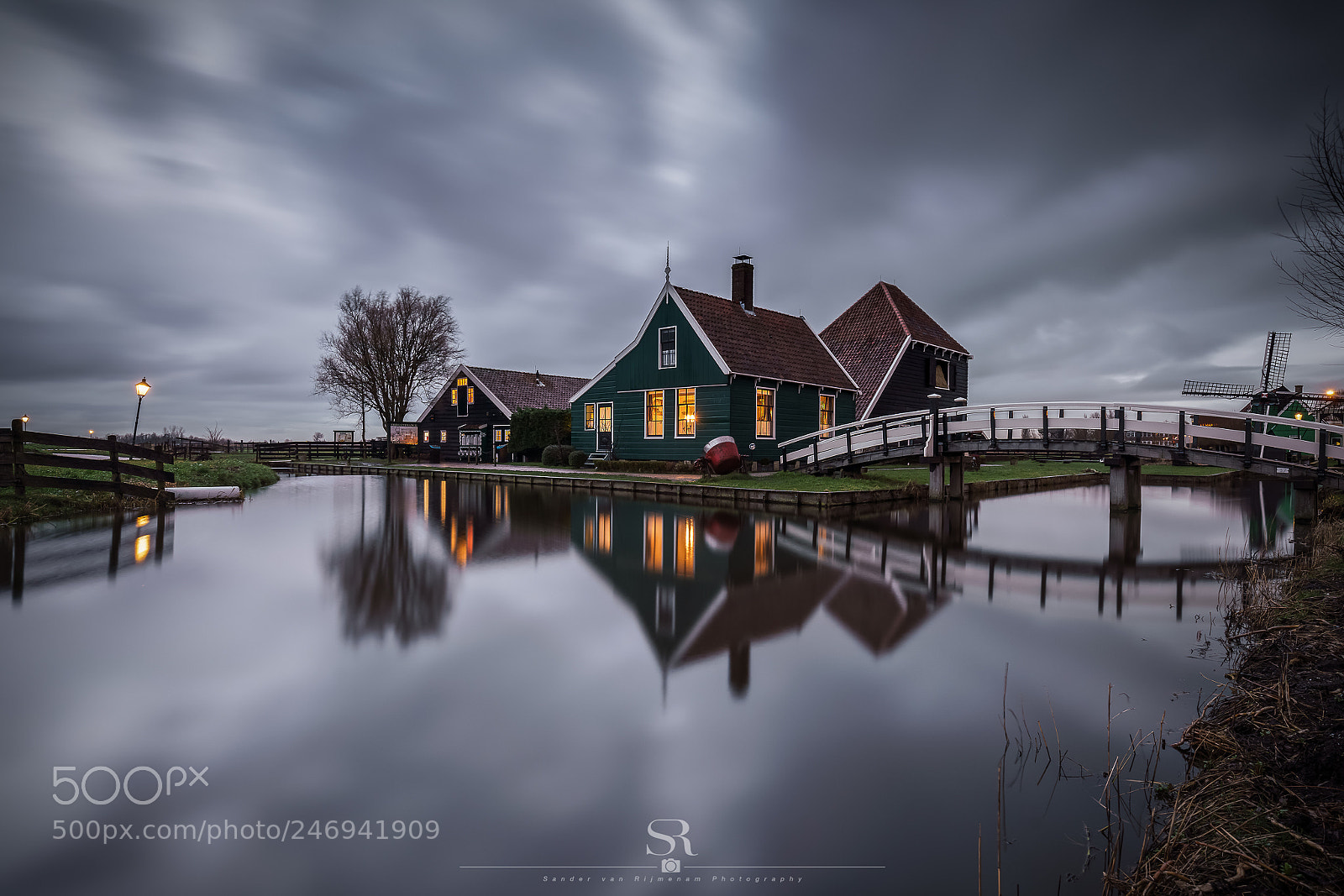 Sony a7R III sample photo. Somebody home? photography
