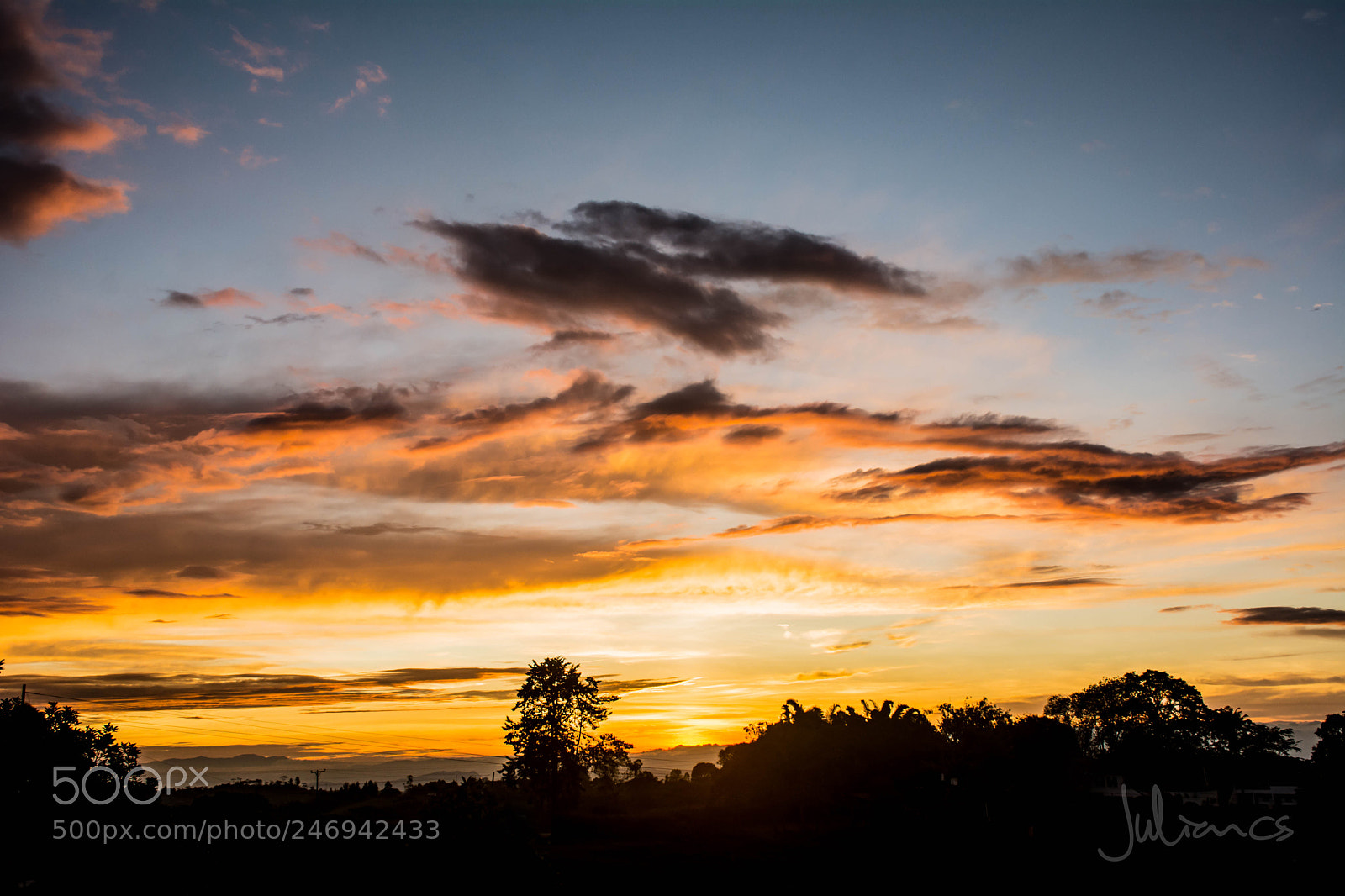 Nikon D7100 sample photo. Nubes de oro photography