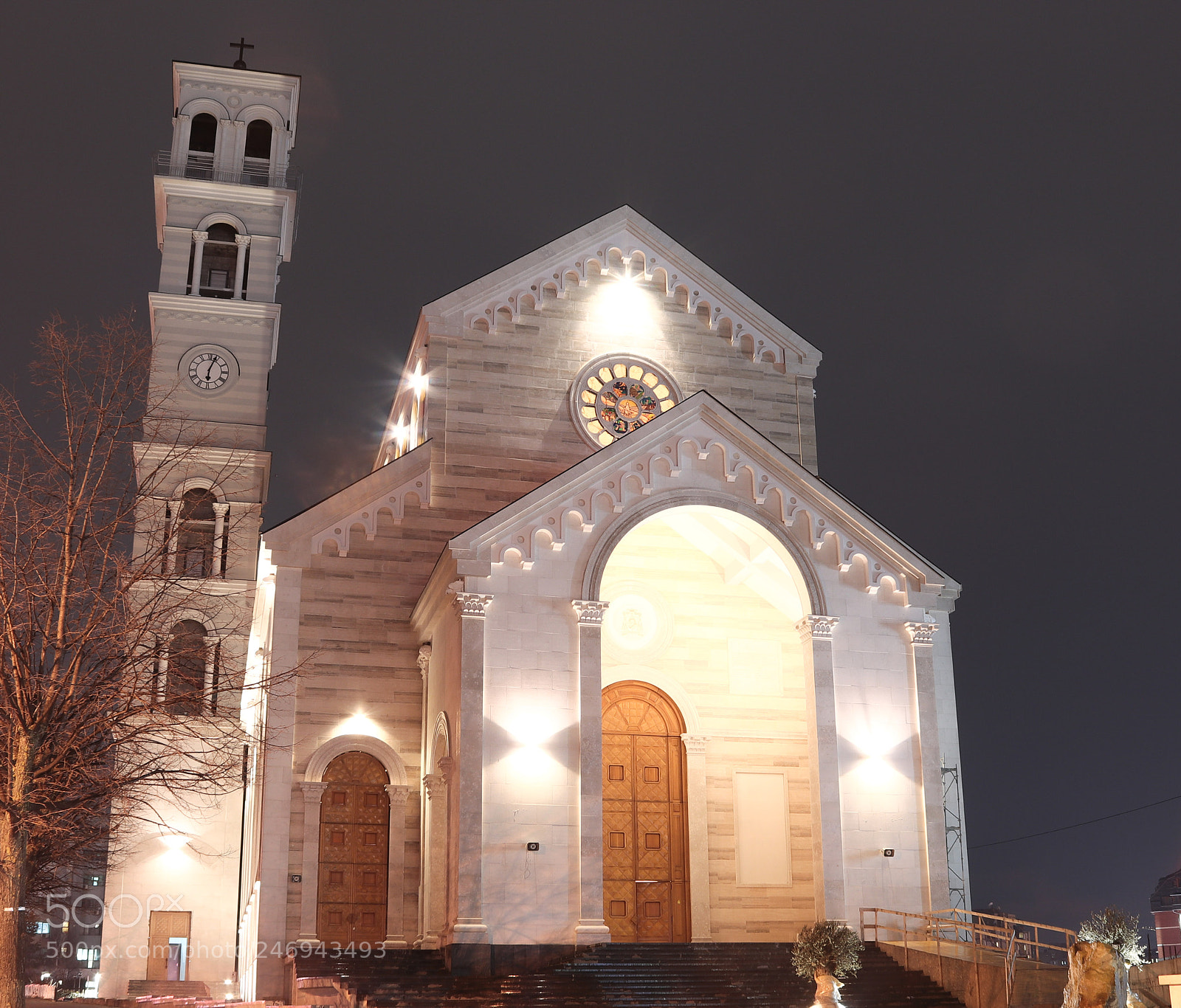 Canon EOS 200D (EOS Rebel SL2 / EOS Kiss X9) sample photo. Cathedral photography
