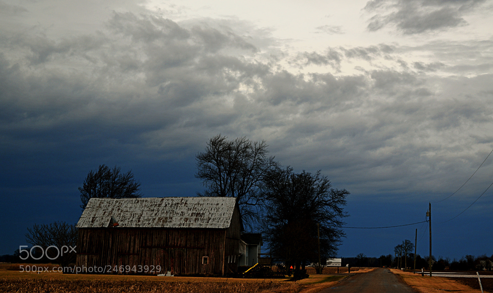 Nikon D5600 sample photo. Barn and sky photography