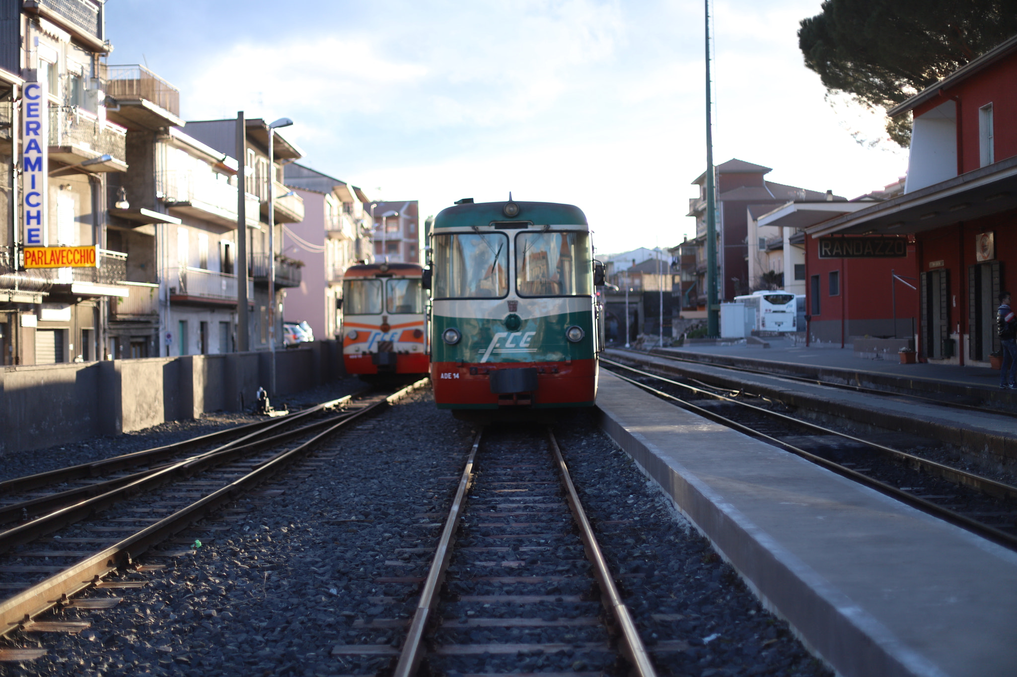 Canon EF 50mm F1.4 USM sample photo. Trainstation sicily photography