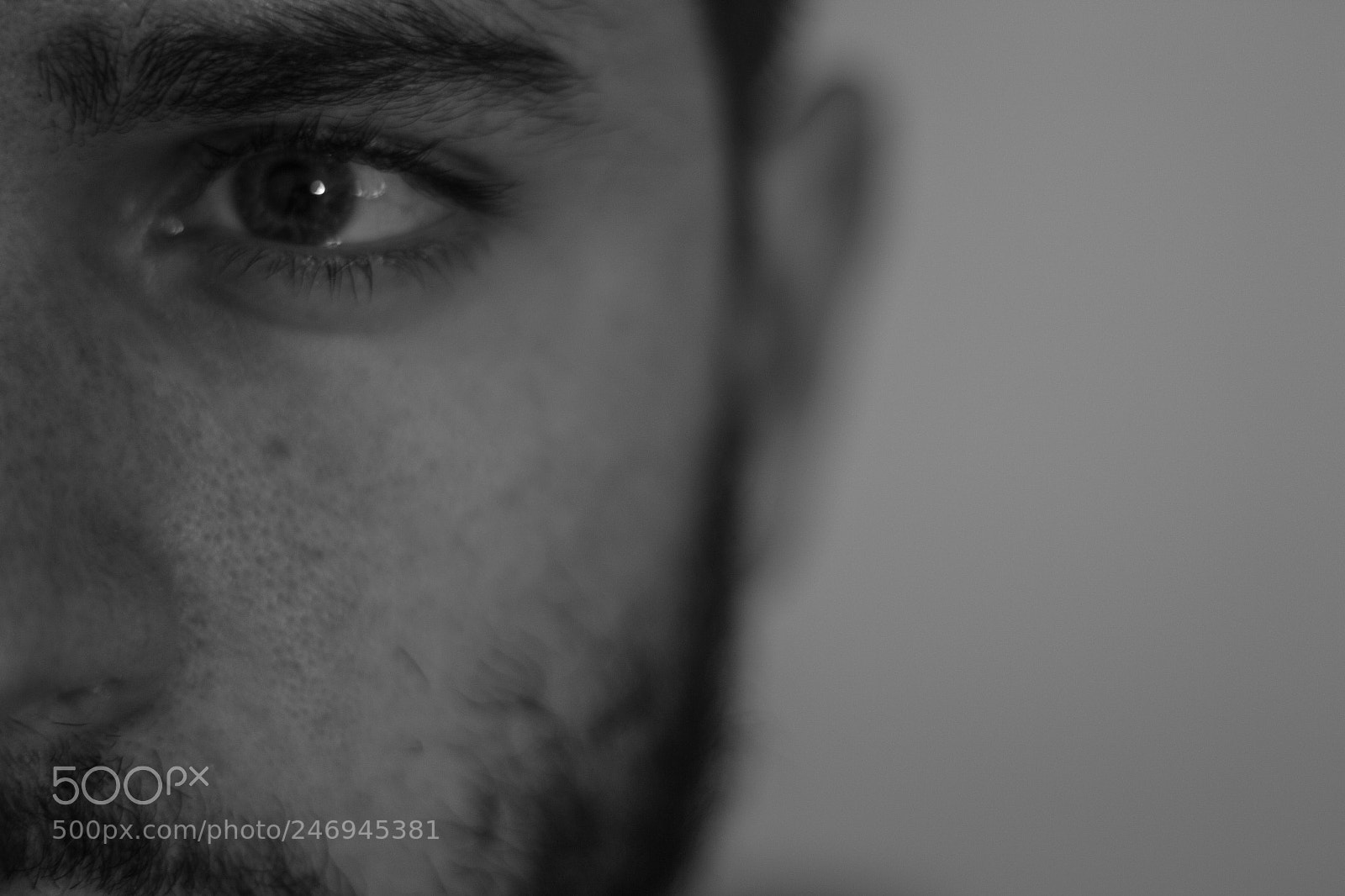 Canon EOS 700D (EOS Rebel T5i / EOS Kiss X7i) sample photo. Self portrait photography