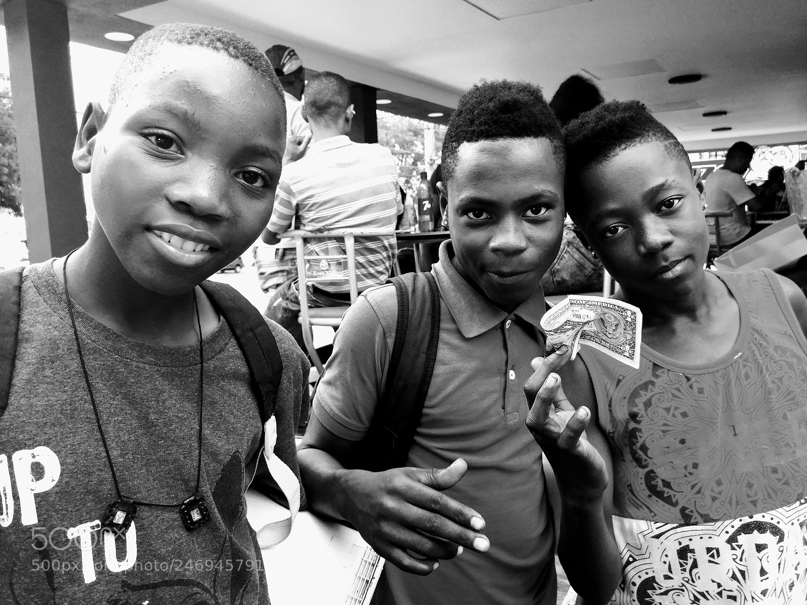 LG V20 sample photo. Muchachos dominicanos photography