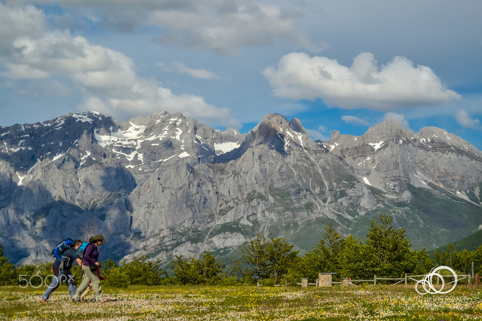 Nikon D3100 sample photo. Trekking at picos de photography