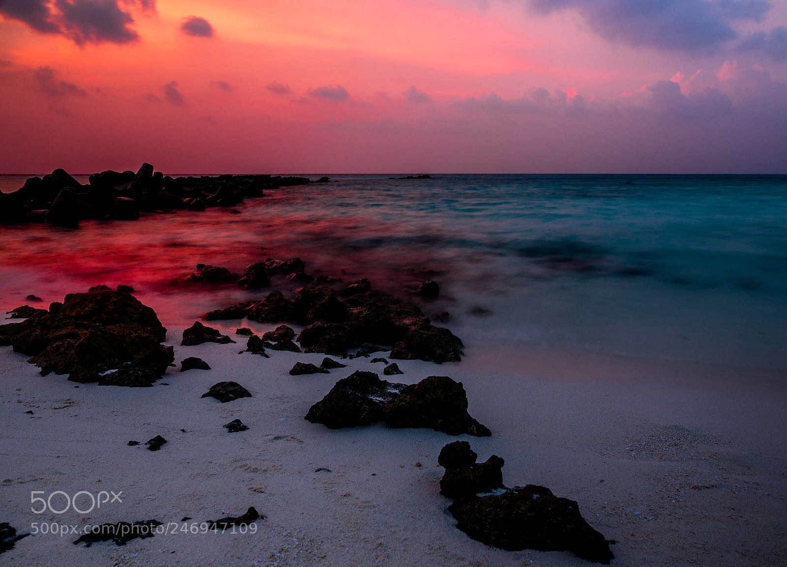 Olympus PEN E-PL7 sample photo. Sunset in maldives photography