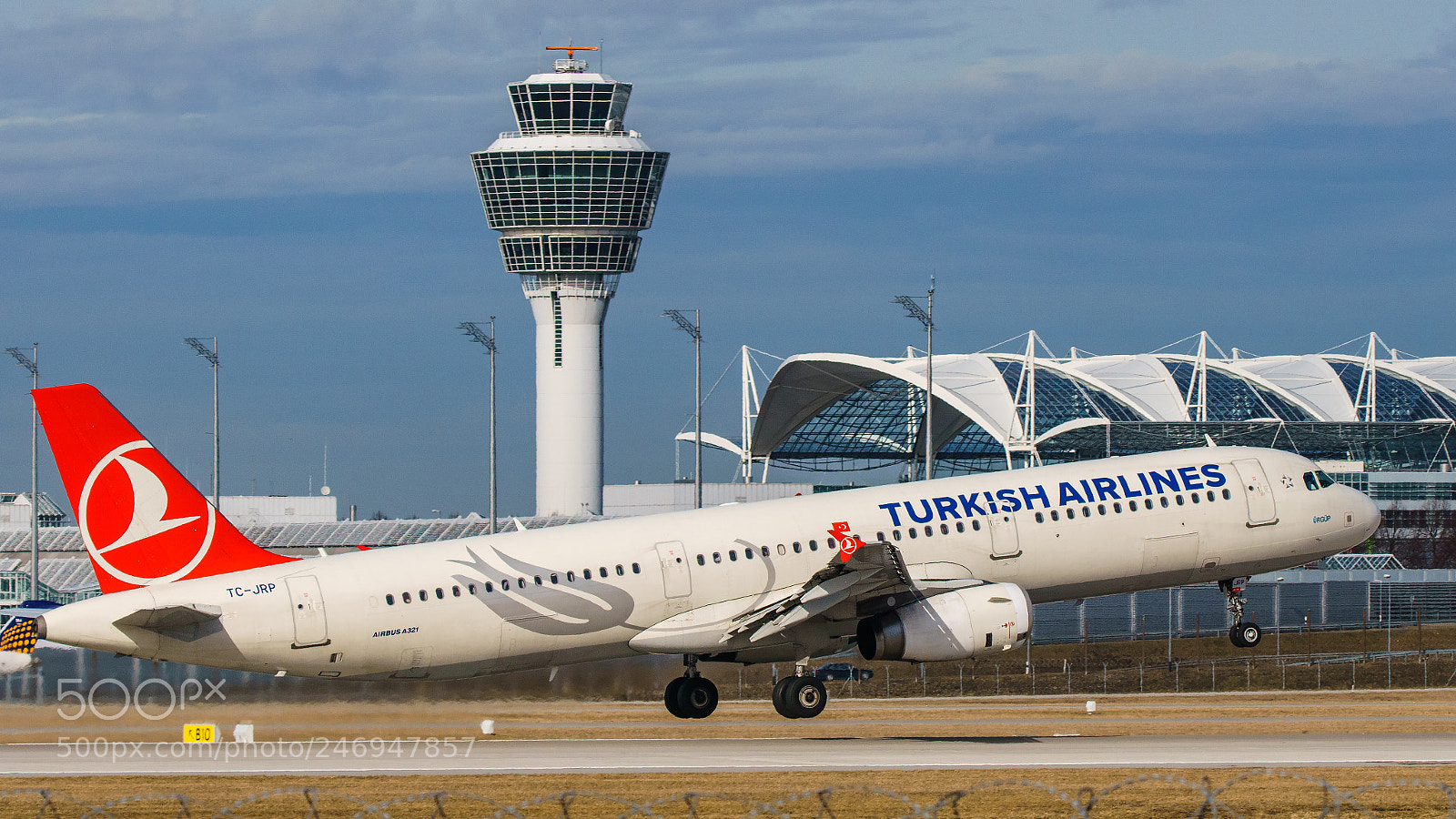 Sony ILCA-77M2 sample photo. Holiday plane photography