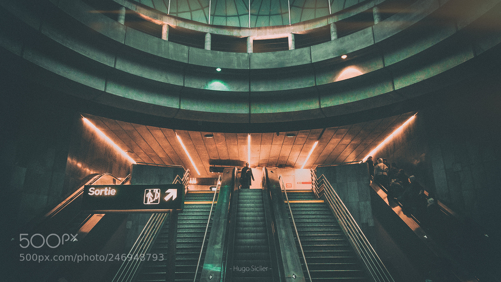 Nikon D5100 sample photo. Lille subway photography
