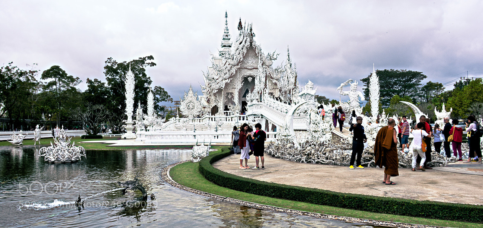 Nikon D7200 sample photo. White wat chiang rai photography